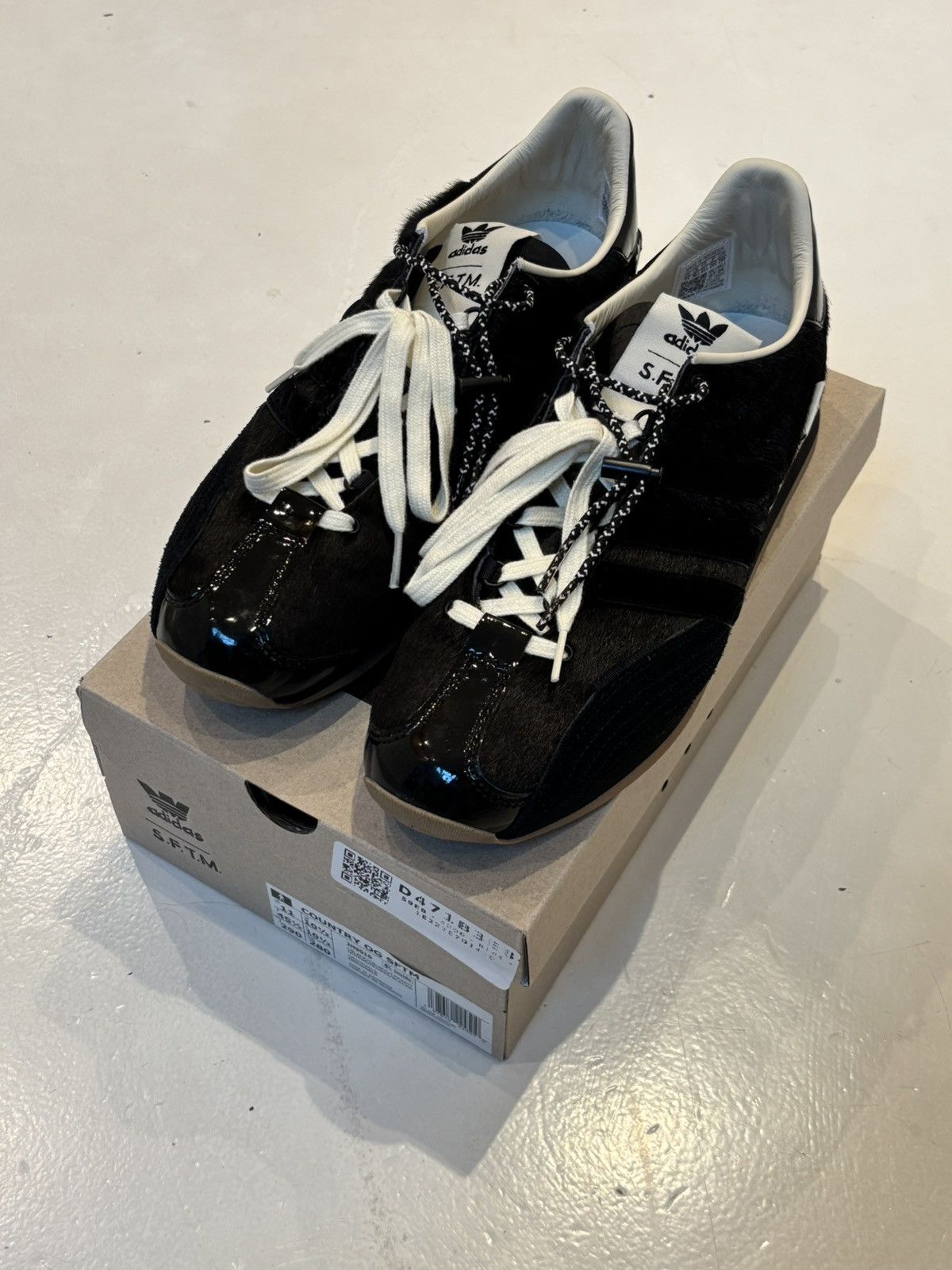 Adidas × Song For The Mute Song for the Mute x Adidas Country OG Pony Hair Pack Size US 11 / EU 44 - 2 Thumbnail