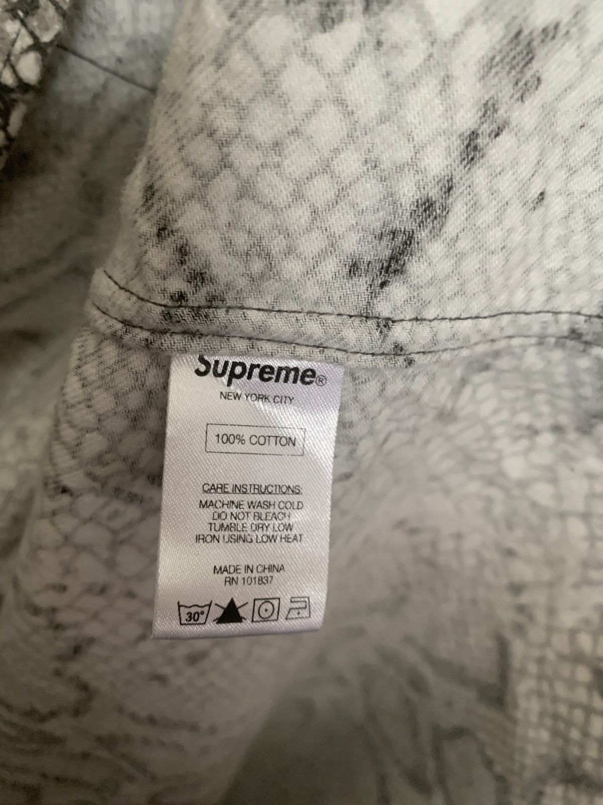 Supreme SUPREME SNAKE FLANNEL SHIRT FW14 (Black) Size US M / EU 48-50 / 2 - 4 Thumbnail
