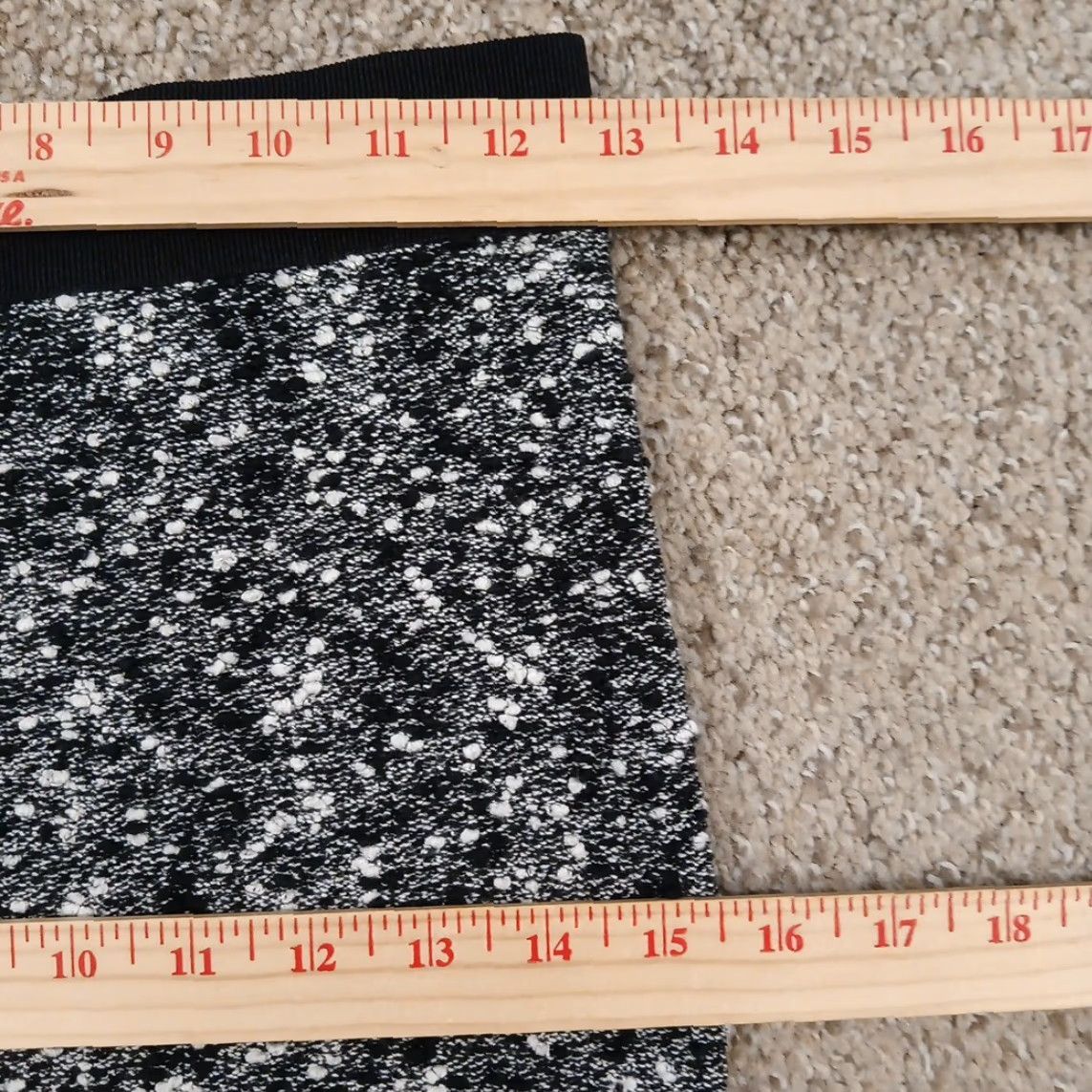 Ann Taylor Ann Taylor Skirt Petite PXS Short Gray Pull On Pencil Women Elastic Waist Size 26" / US 2 / IT 38 - 3 Thumbnail