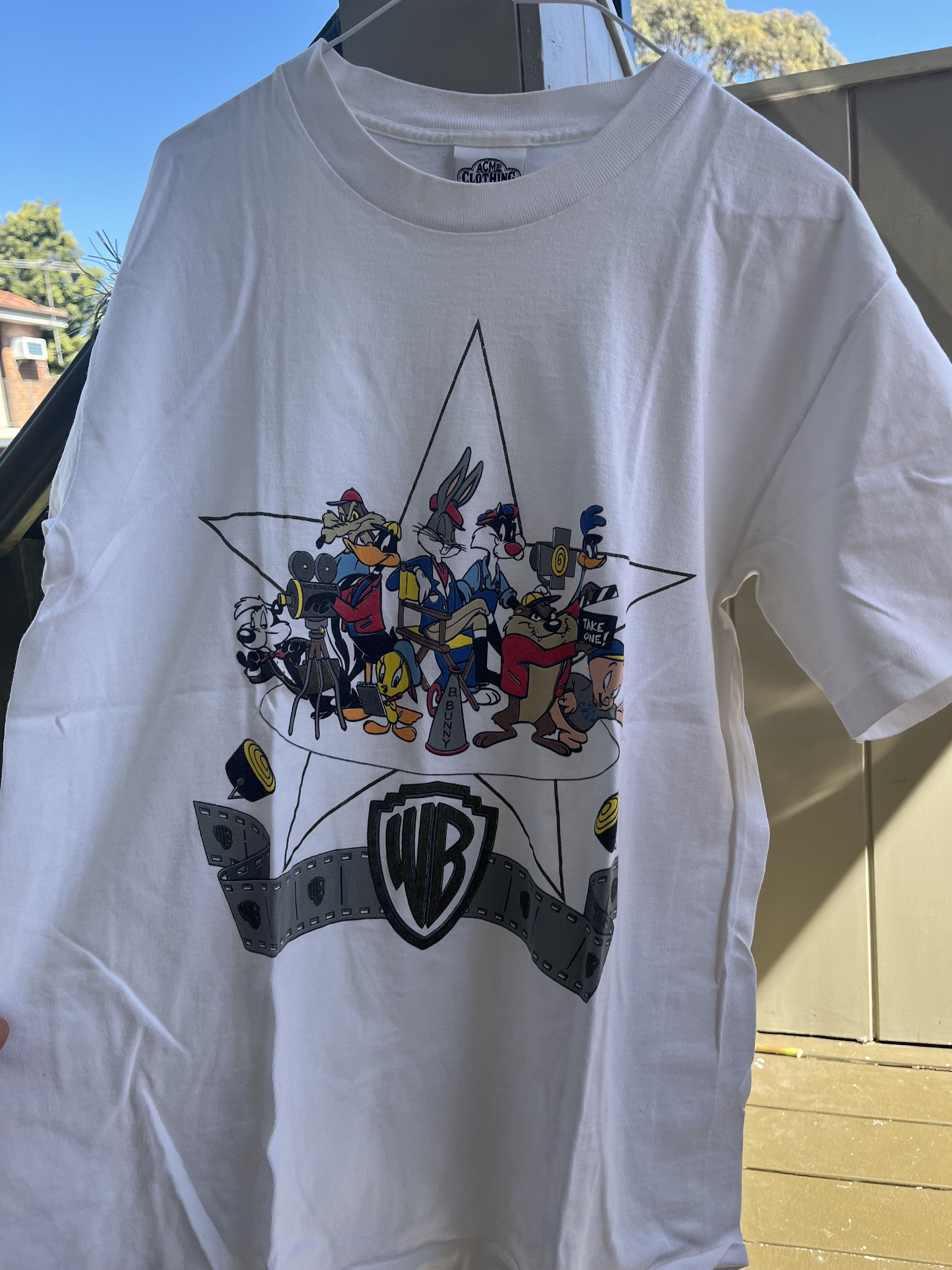 Acme Clothing Looney Tunes Film studio tee Size US M / EU 48-50 / 2 - 2 Thumbnail