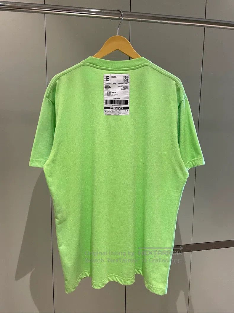 Other Vetements Avocado green lettering logo short-sleeve T-shir Size US M / EU 48-50 / 2 - 3 Thumbnail