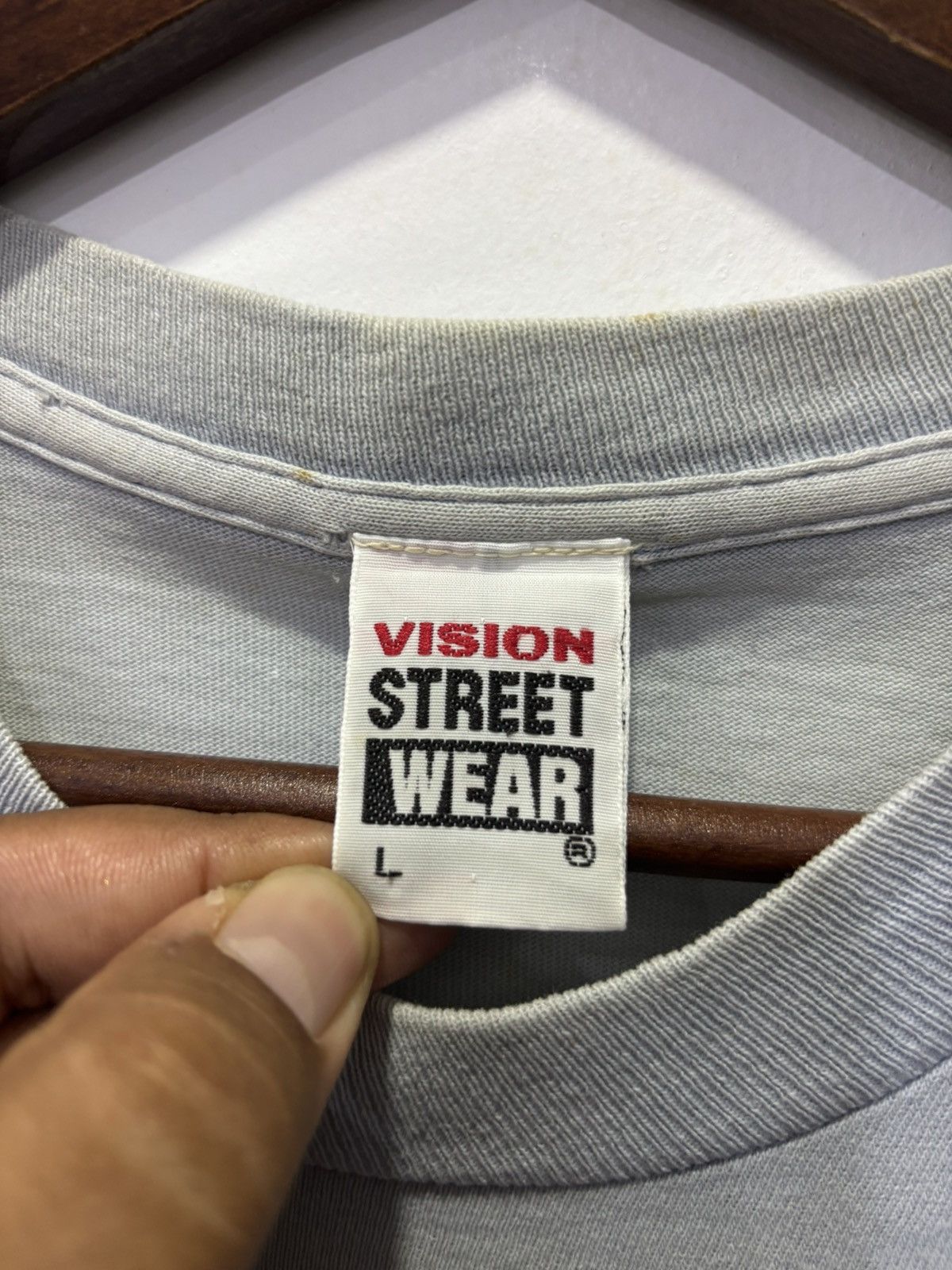 Vision Streetwear Vintage 80’s Vision Streetwear Tshirt Size US L / EU 52-54 / 3 - 6 Thumbnail