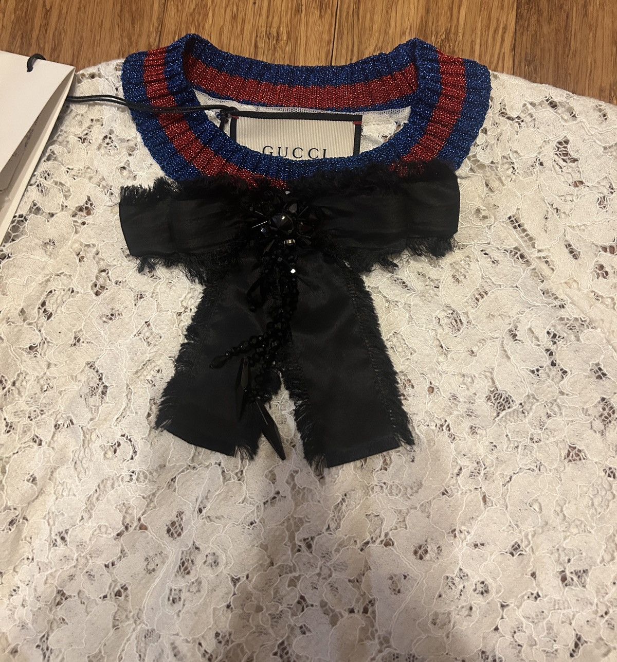 Gucci Gucci Lace Sweatshirt with Black Bow size S 457921-X5M12 Size S / US 4 / IT 40 - 3 Thumbnail