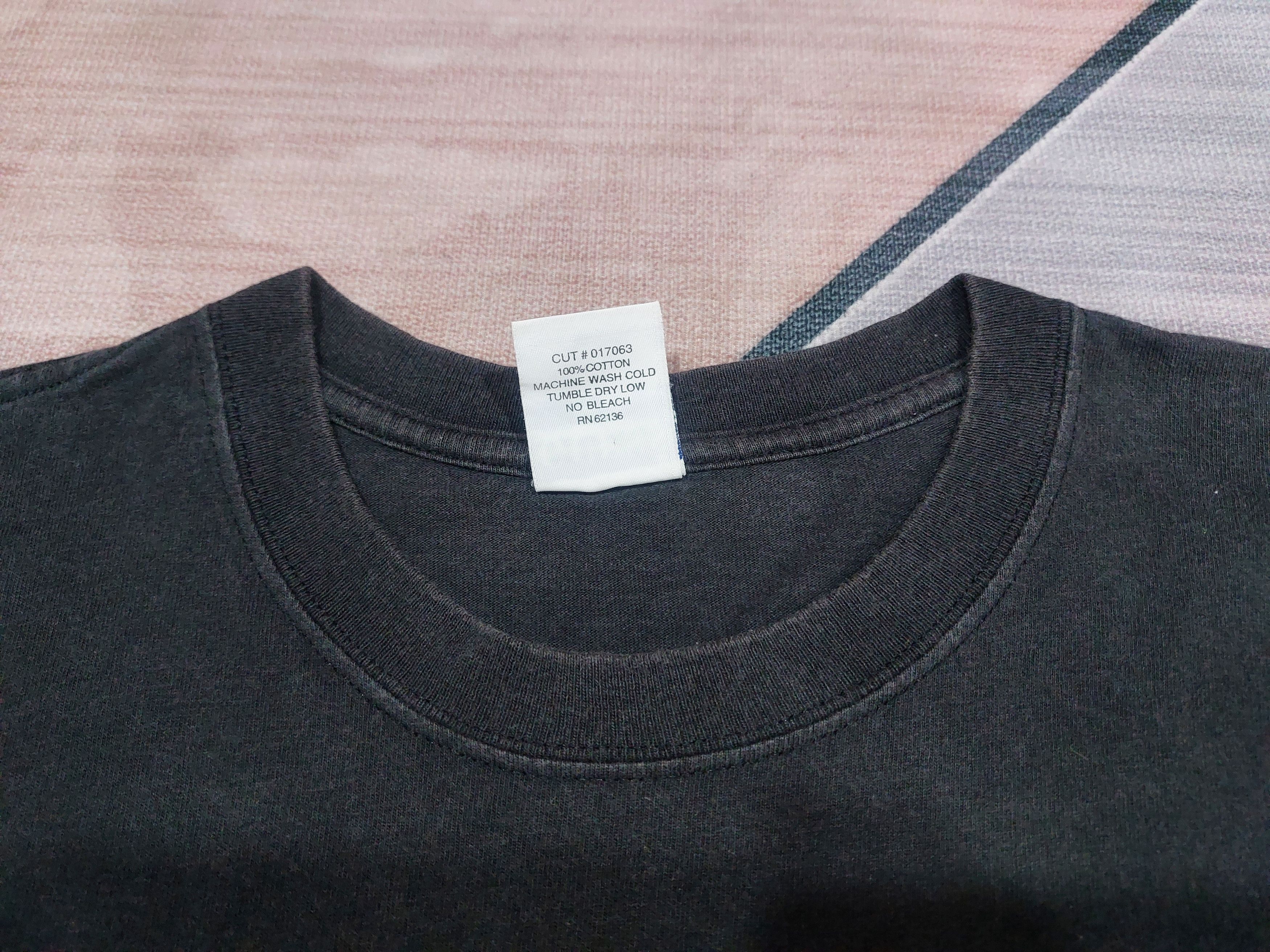 Guess × Vintage VINTAGE GUESS JEANS SPELLOUT TEE SUN FADED Size US M / EU 48-50 / 2 - 4 Thumbnail