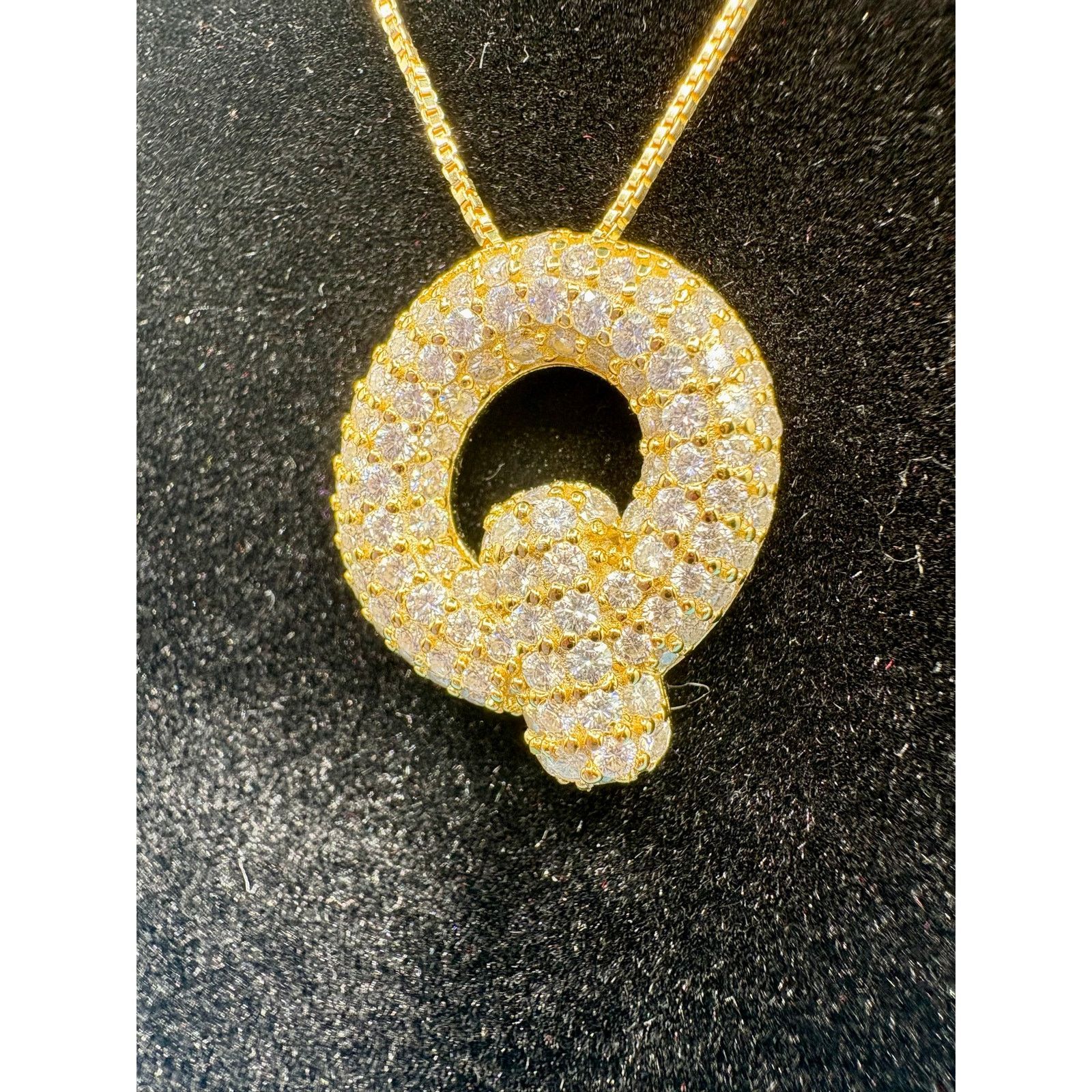 Jewelry Moissanite 'Q' Letter Pendant - Gold Plated 925 Sterling Size ONE SIZE - 9 Thumbnail
