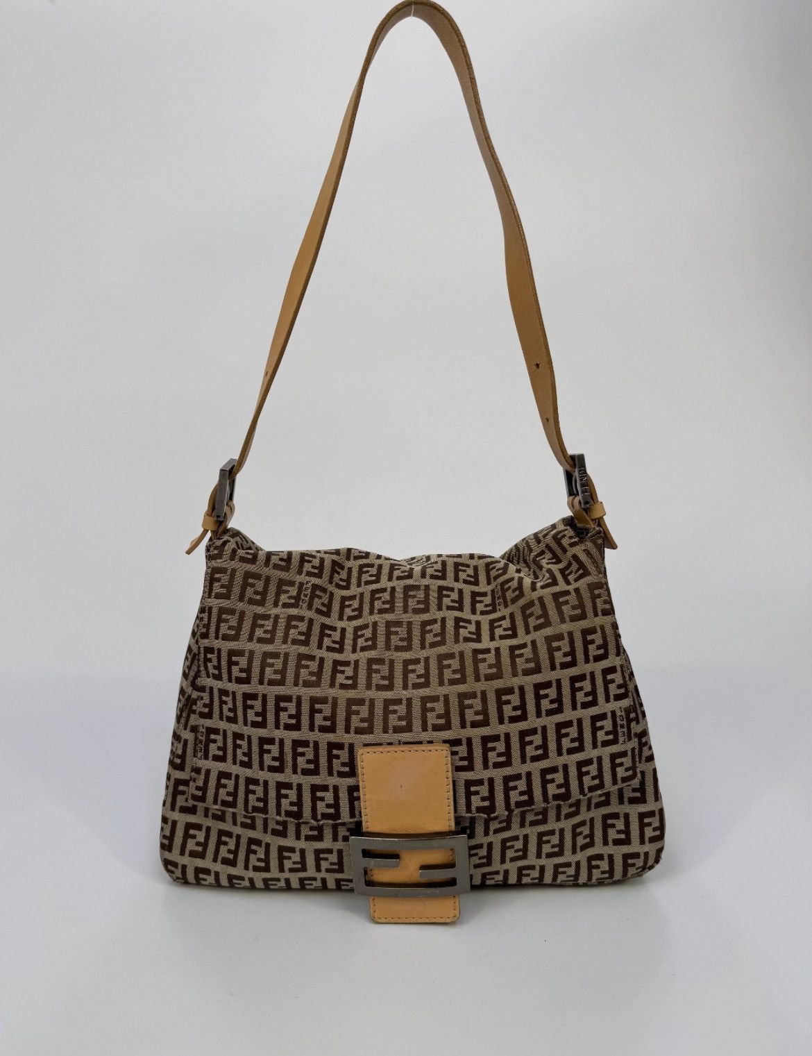 Fendi mamma baguette