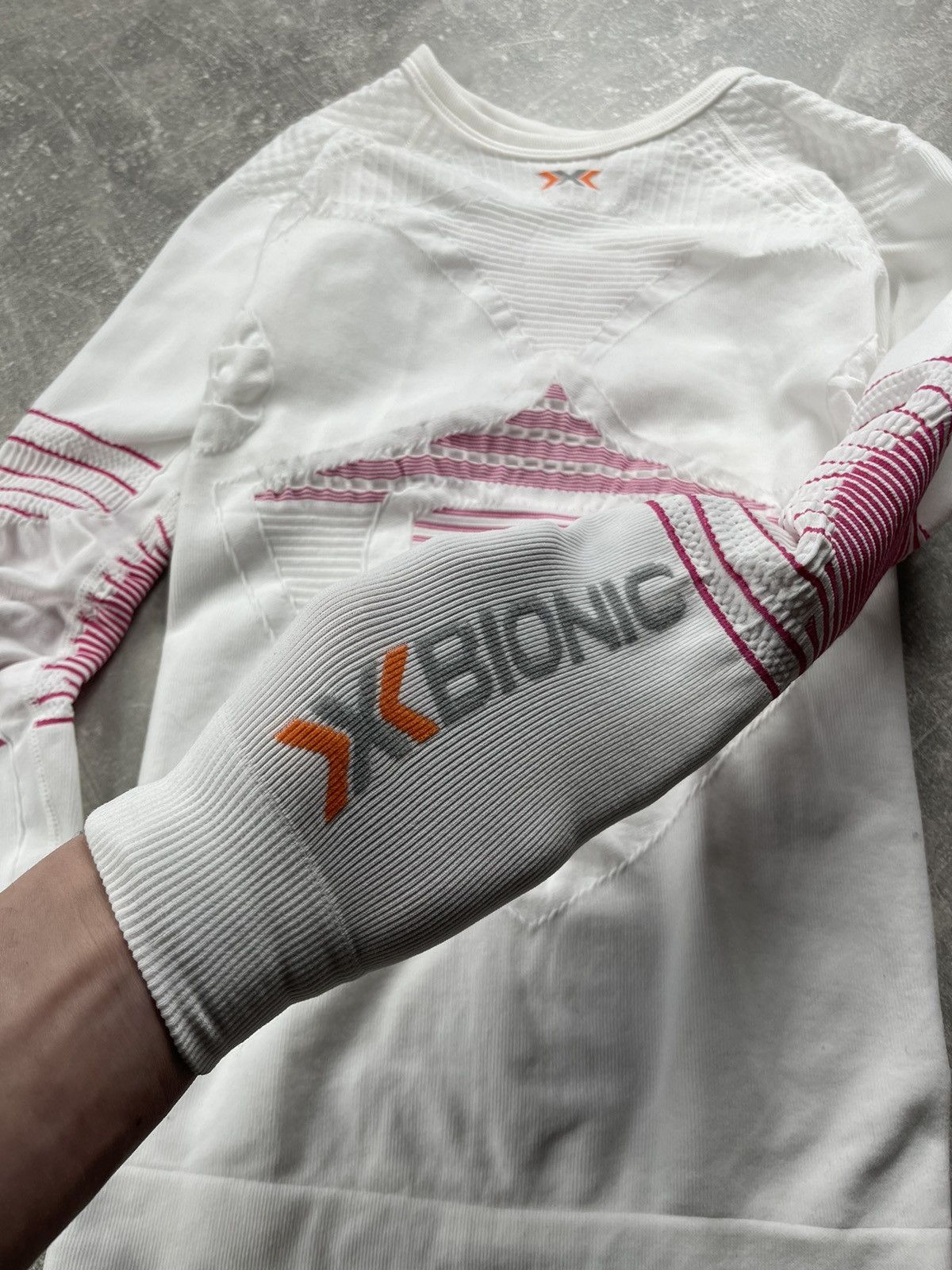 Other X Bionic X Seamless Compression Base Layer Top White Pink Size XL / US 12-14 / IT 48-50 - 9 Thumbnail