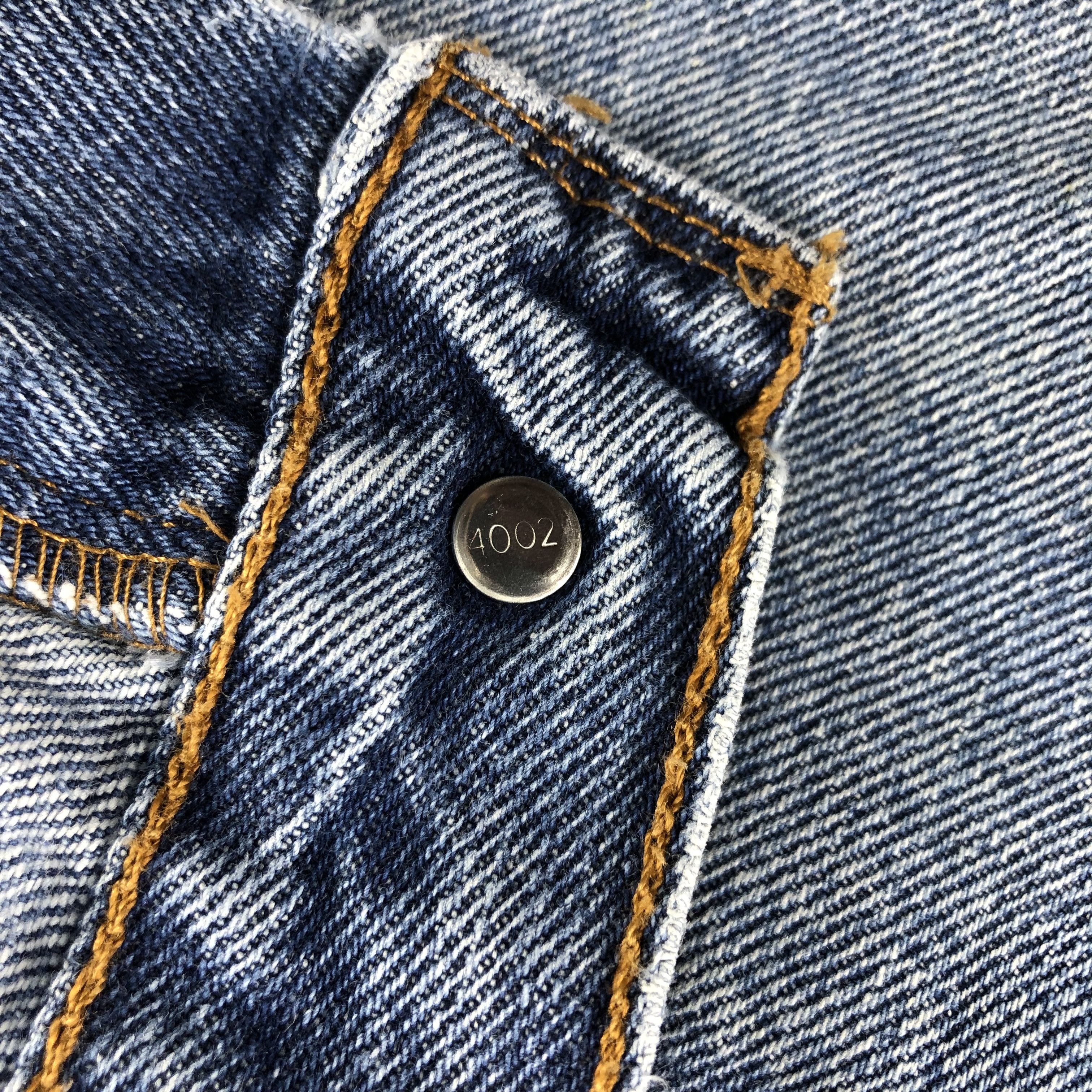 Levi's Vintage Levi's 505 Jeans Distress Medium Wash KJ1005 Size US 31 - 11 Thumbnail