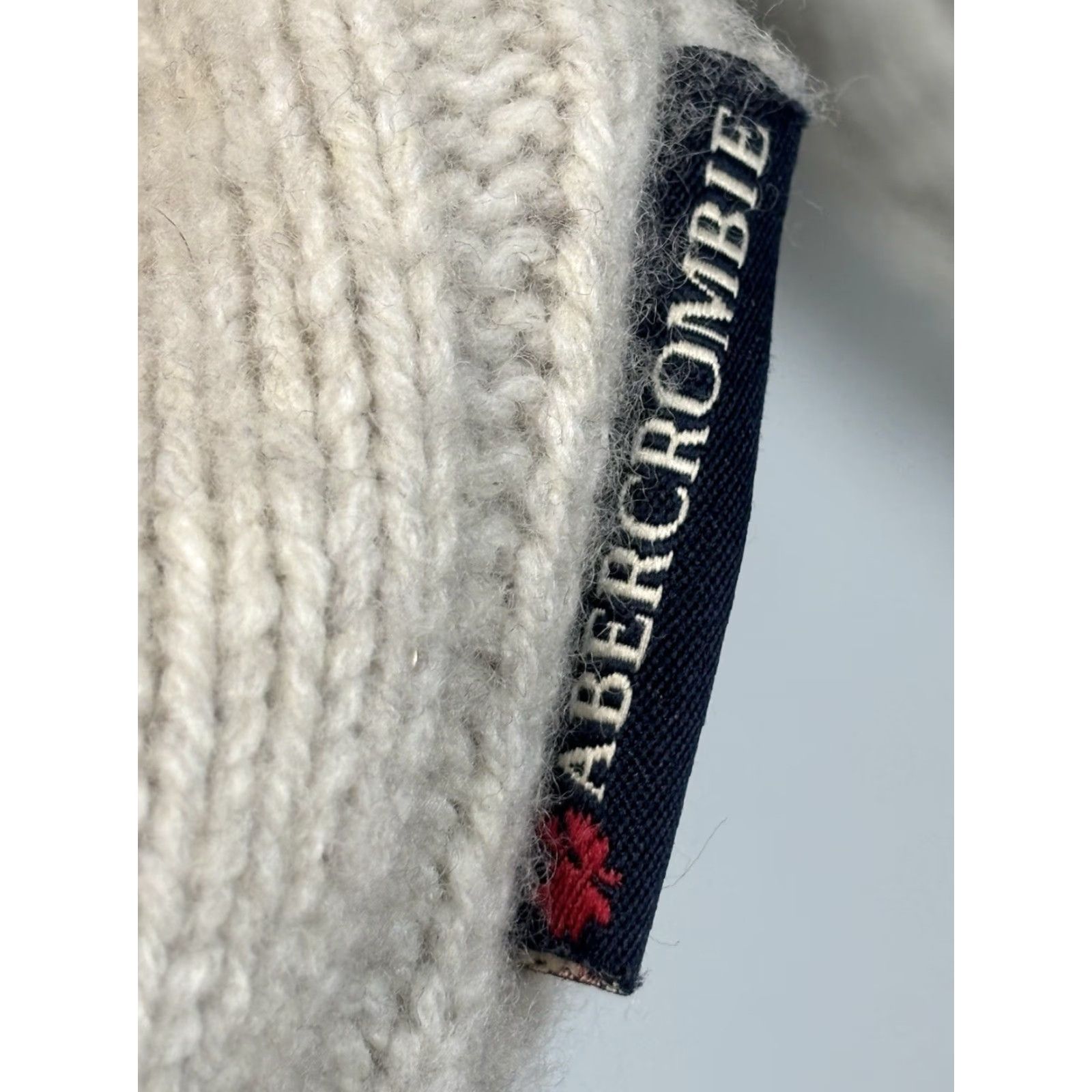 Abercrombie & Fitch VINTAGE Abercrombie & Fitch Sweater Men’s M Grey Be%ige Wool Blend Mock Neck Long Sleeve Chunky-Knit Pullover Size US M / EU 48-50 / 2 - 4 Thumbnail