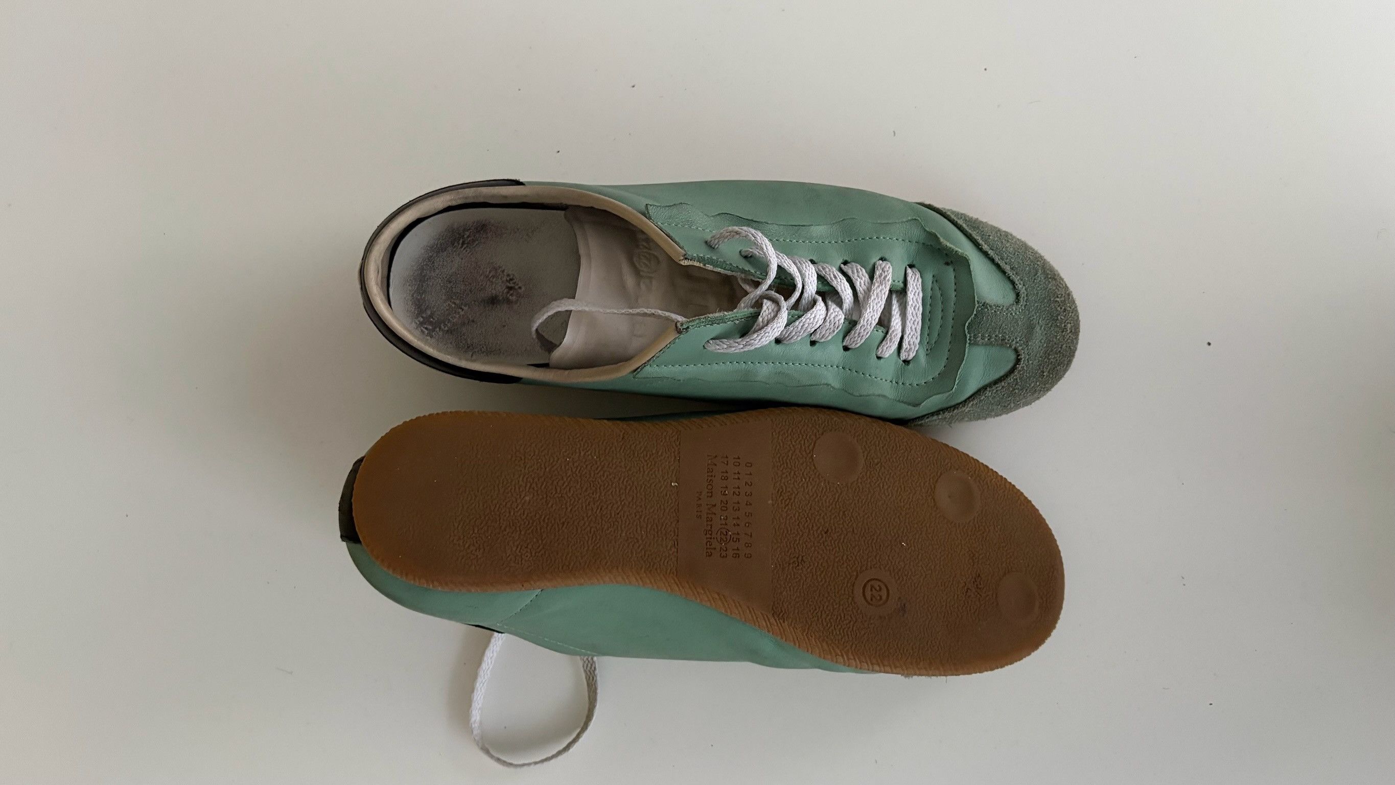 Maison Margiela Maison Margiela Green Featherlight Low-Top Sneakers Size US 10 / EU 43 - 5 Thumbnail