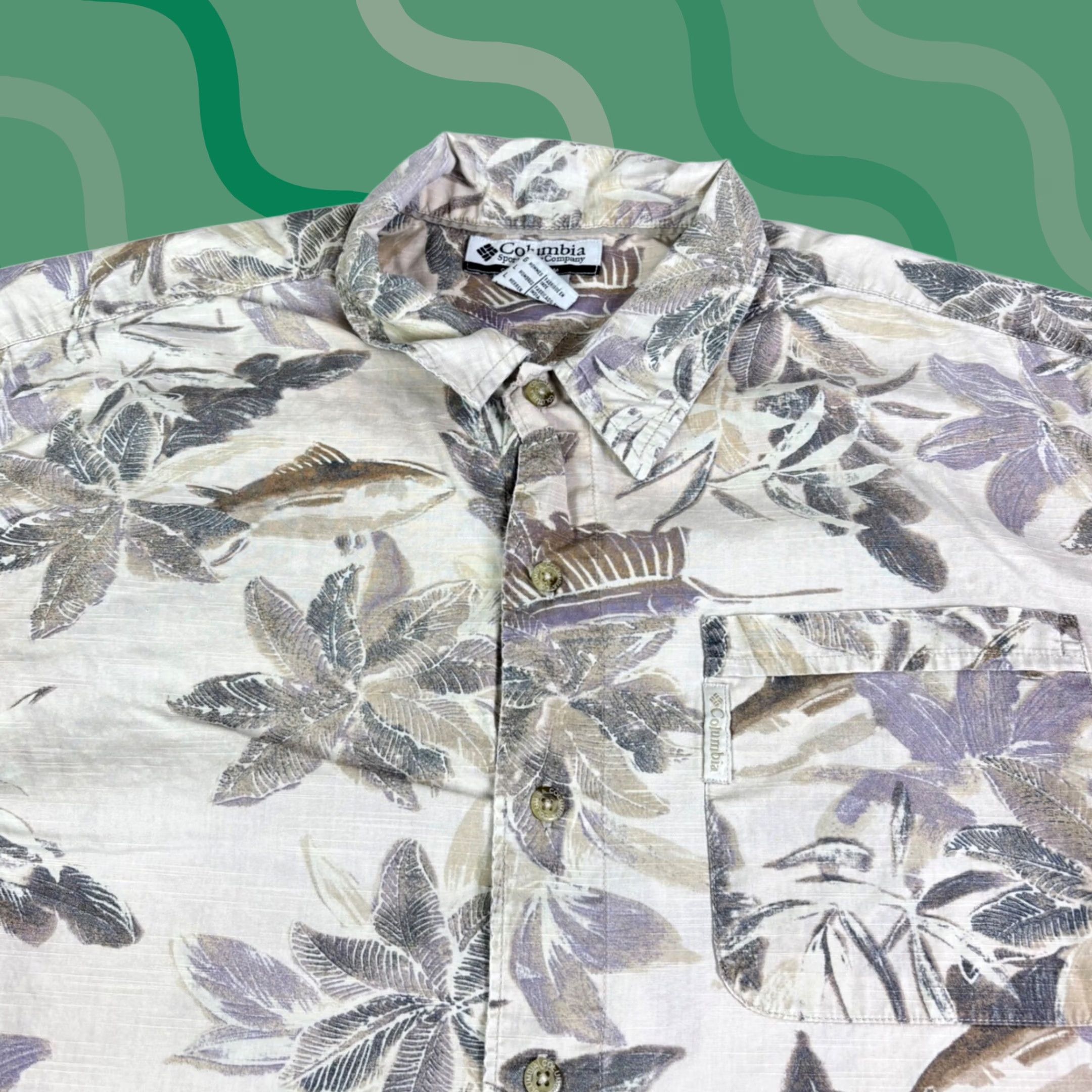 Vintage Columbia PFG Shirt Men Short Sleeve Button-Up Beige Floral Nautical 49in Chest Large L Summer Spring Casual Travel Mens Size US L / EU 52-54 / 3 - 1 Thumbnail