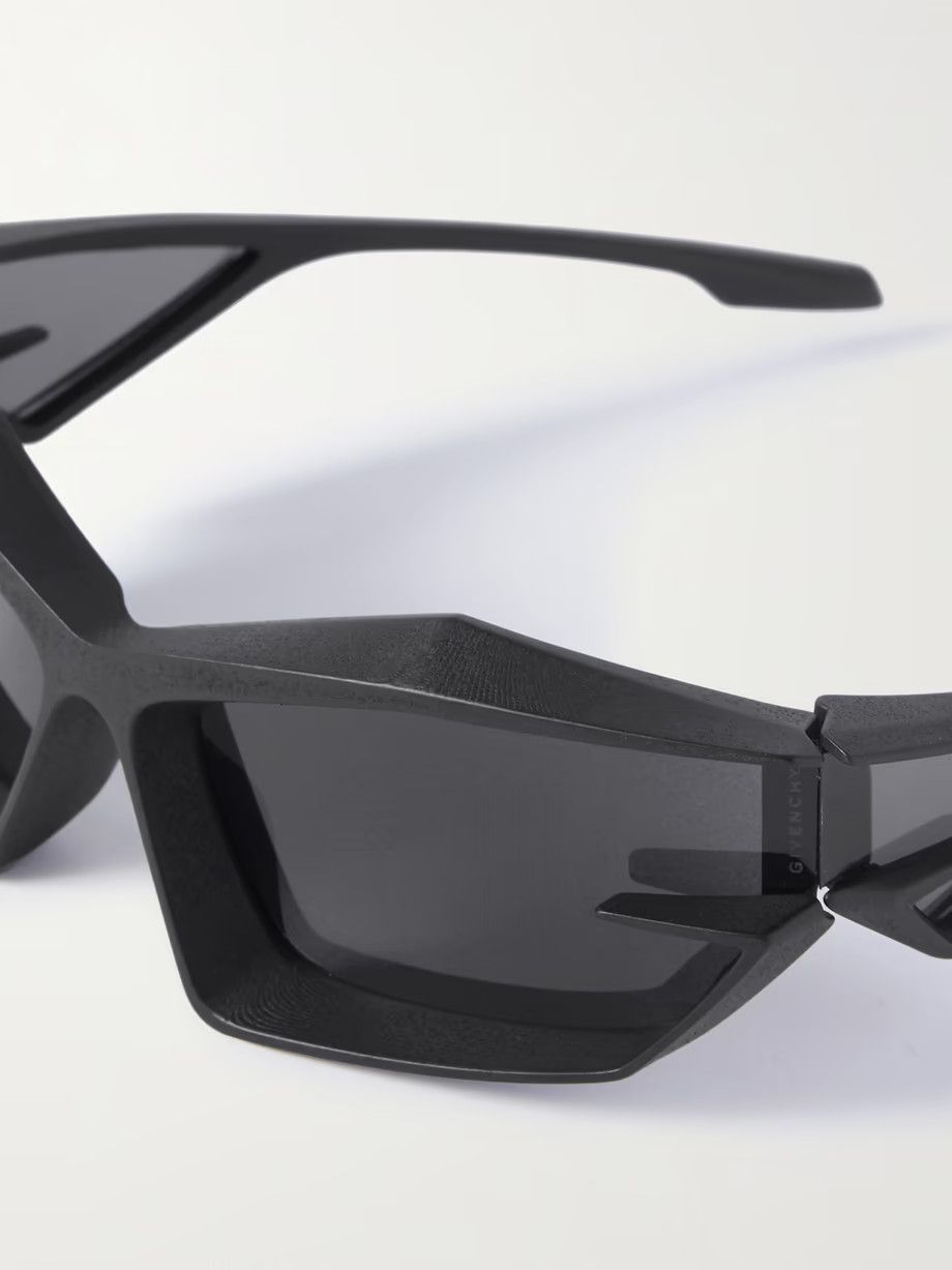 Givenchy o1srvl11e1024 Size: OS / Giv Cut Glasses in Black Size ONE SIZE - 4 Thumbnail