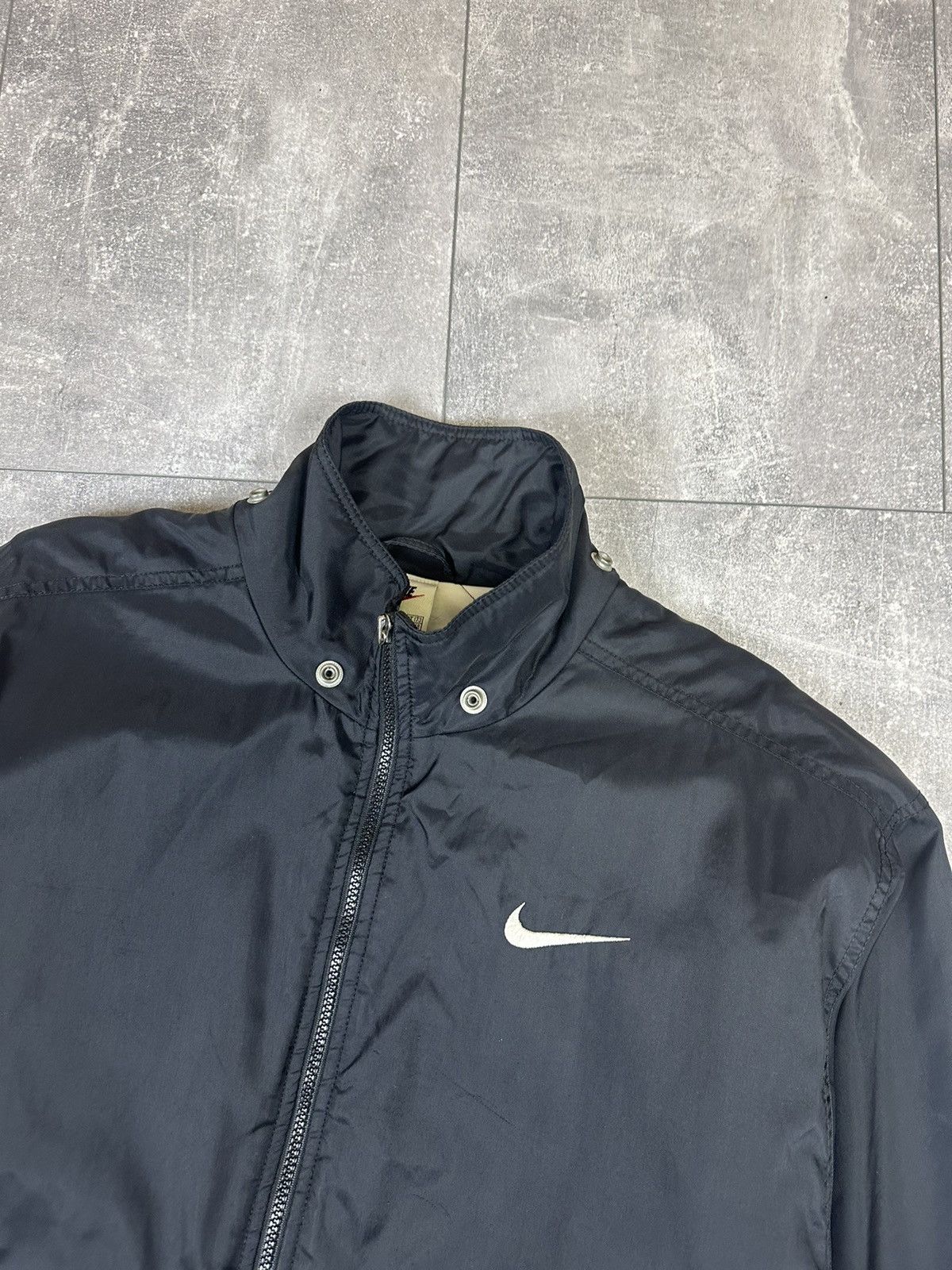Vintage Men’s distressed Nike overprint logo swoosh jacket Size US S / EU 44-46 / 1 - 7 Thumbnail