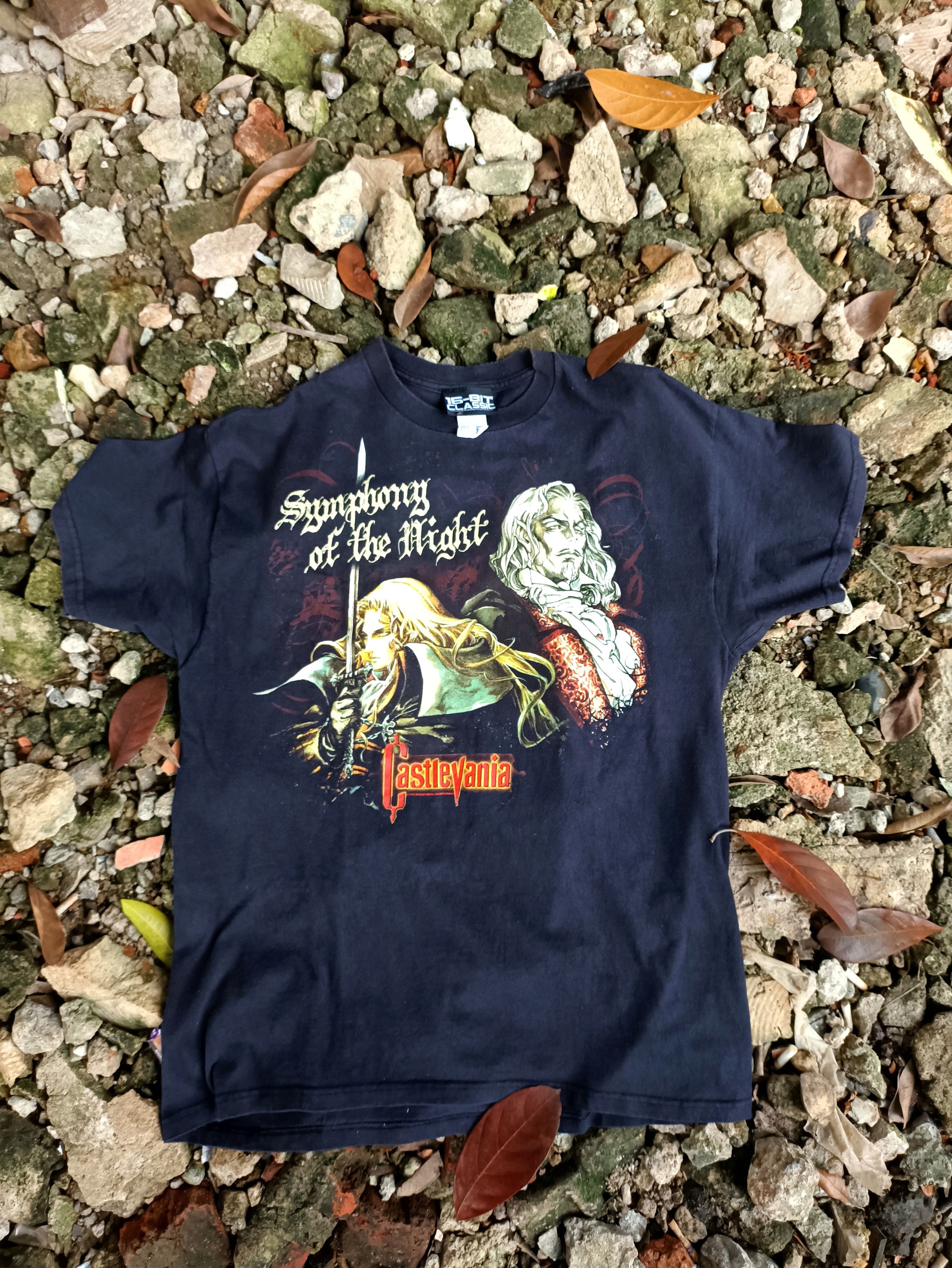 Anime Vintage CastleVania Size US L / EU 52-54 / 3 - 2 Thumbnail