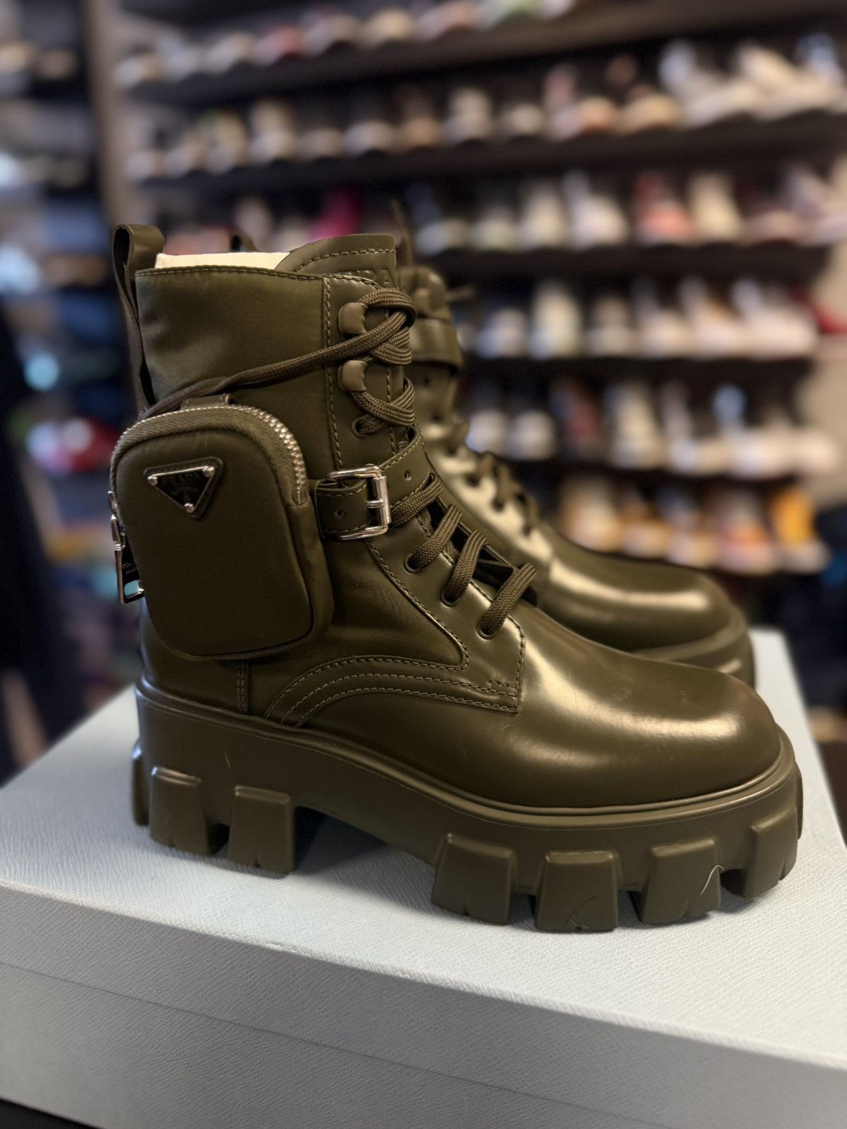 Prada Prada High Top Green Combat Boots Size 39 NEW $1750 Retail Size US 9 / IT 39 - 4 Thumbnail