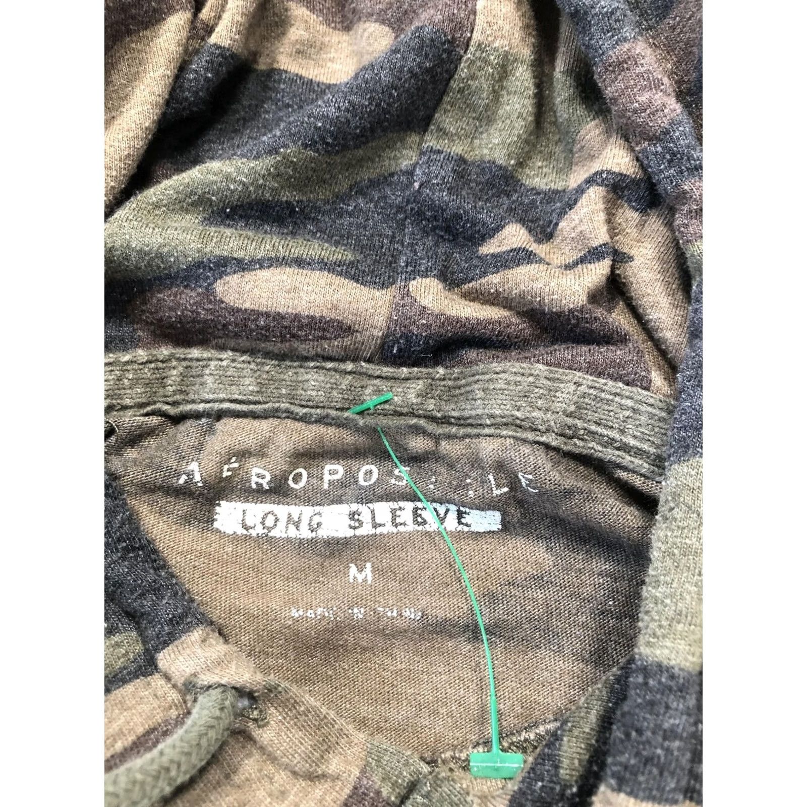 Aeropostale Aeropostale Hoodie Shirt Mens M Green Camo Lightweight Pullover Pocket Camouflage Army Pattern Size US M / EU 48-50 / 2 - 7 Thumbnail