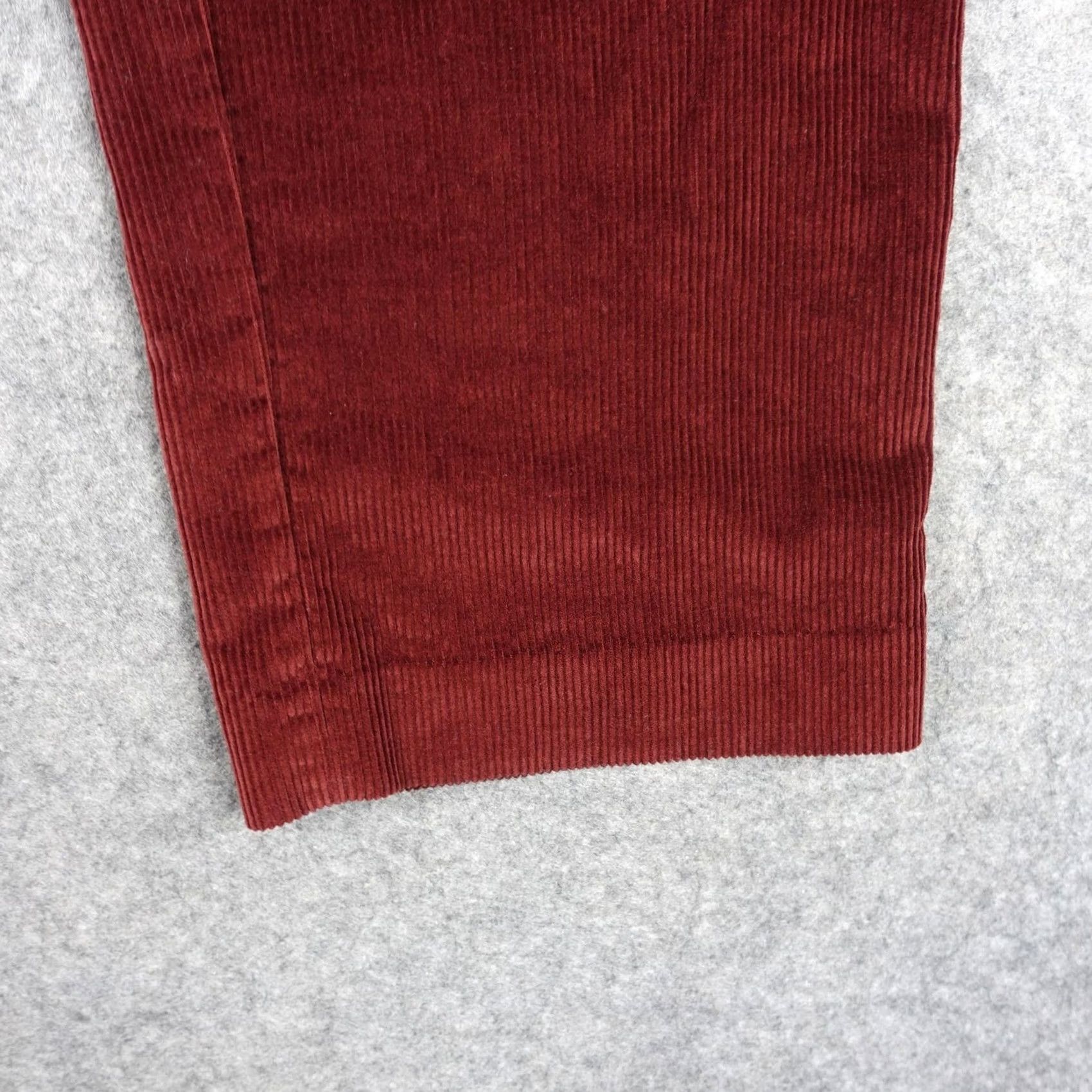 Lands' End Lands' End Pants Mens 34x28 Red Corduroy Traditional Fit Chino Casual VTG Size US 34 / EU 50 - 4 Thumbnail