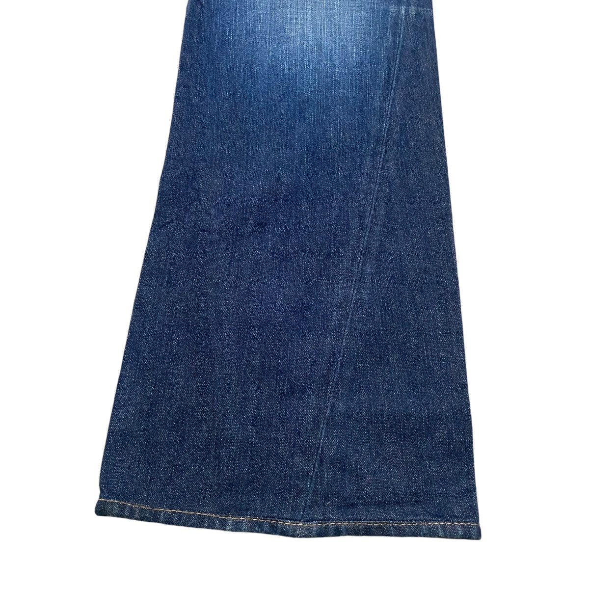 True Religion Vintage True Religion Denim Flare Jeans Leather Flap Size US 31 - 8 Thumbnail