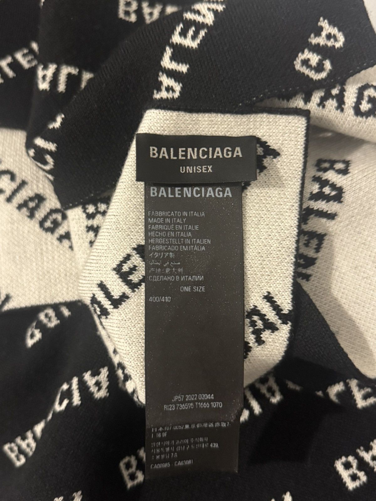 Balenciaga ✅Balenciaga Monogram Logo Scarf Big Size ONE SIZE - 3 Thumbnail