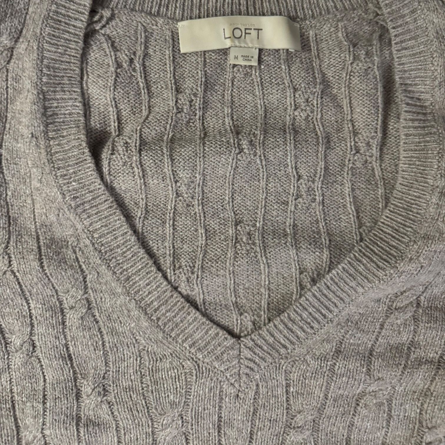 Other Ann Taylor Loft Classic Beige Pull Over Women’s Sweater – M Size M / US 6-8 / IT 42-44 - 2 Thumbnail