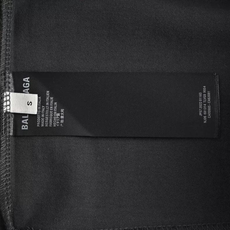 Balenciaga Balenciaga 23ss Twisted Letter Double B Short Sleeve 2504-N Size US S / EU 44-46 / 1 - 7 Thumbnail