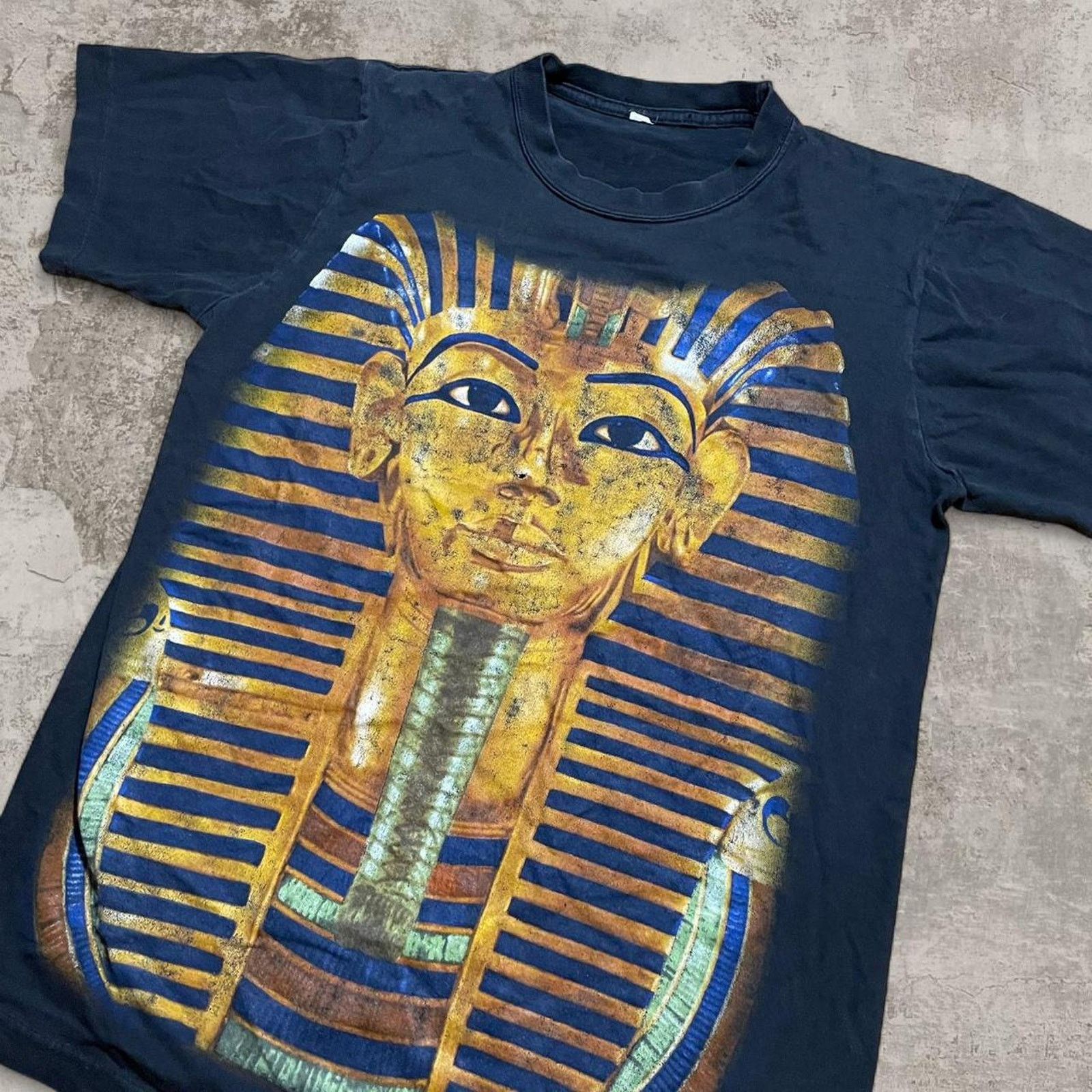 Other 90s Black Mask of Tutankhamen graphic tee size L Size US L / EU 52-54 / 3 - 2 Thumbnail