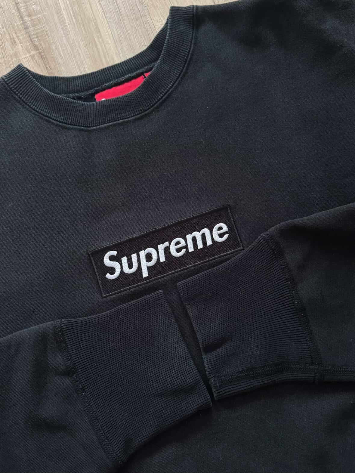 Supreme 1999 Supreme Black Box Logo Crewneck Size US L / EU 52-54 / 3 - 2 Thumbnail