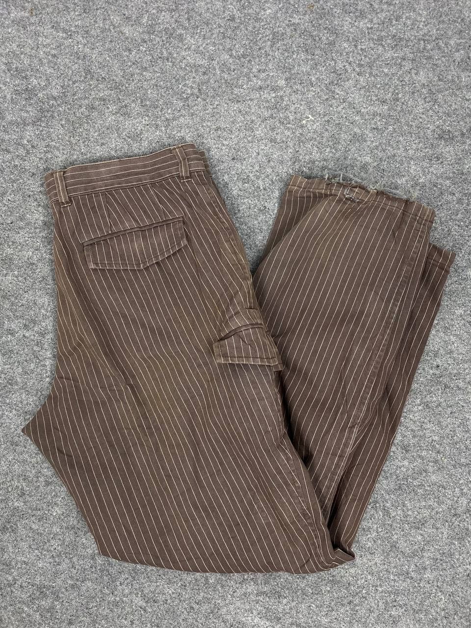 Japanese Brand japanese brand striped cargo pants nice design Size US 35 - 2 Thumbnail