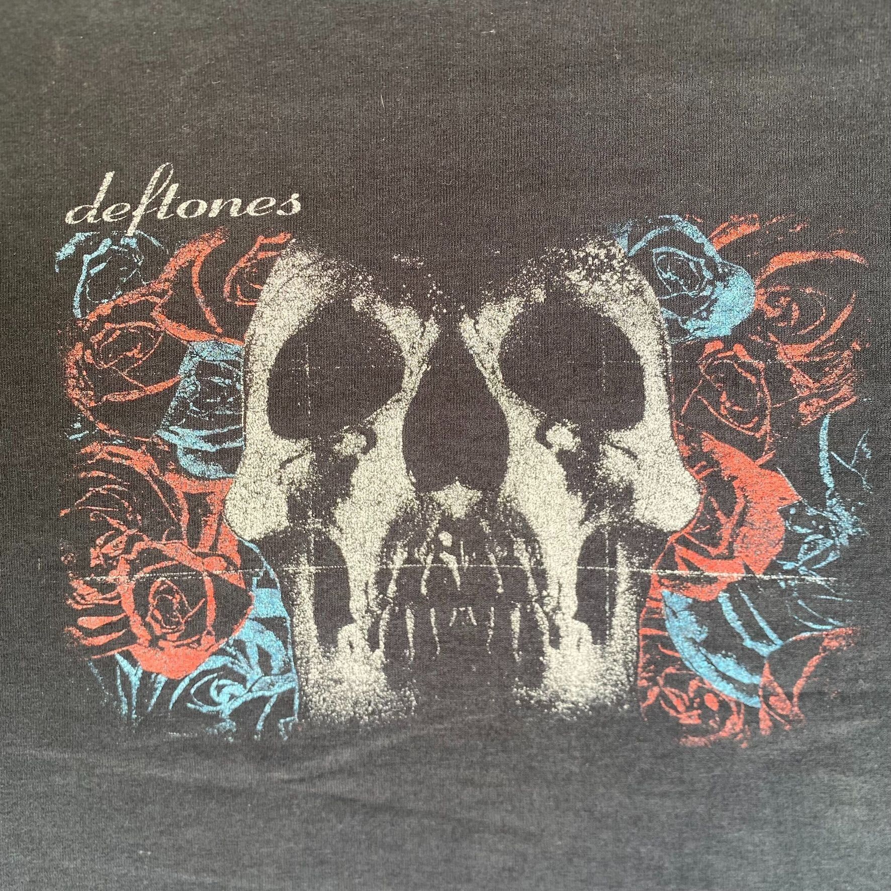 Band Tees Vintage Y2K Deftones Skull Shirt Punk Metal Band Rock Tee Size US M / EU 48-50 / 2 - 3 Thumbnail