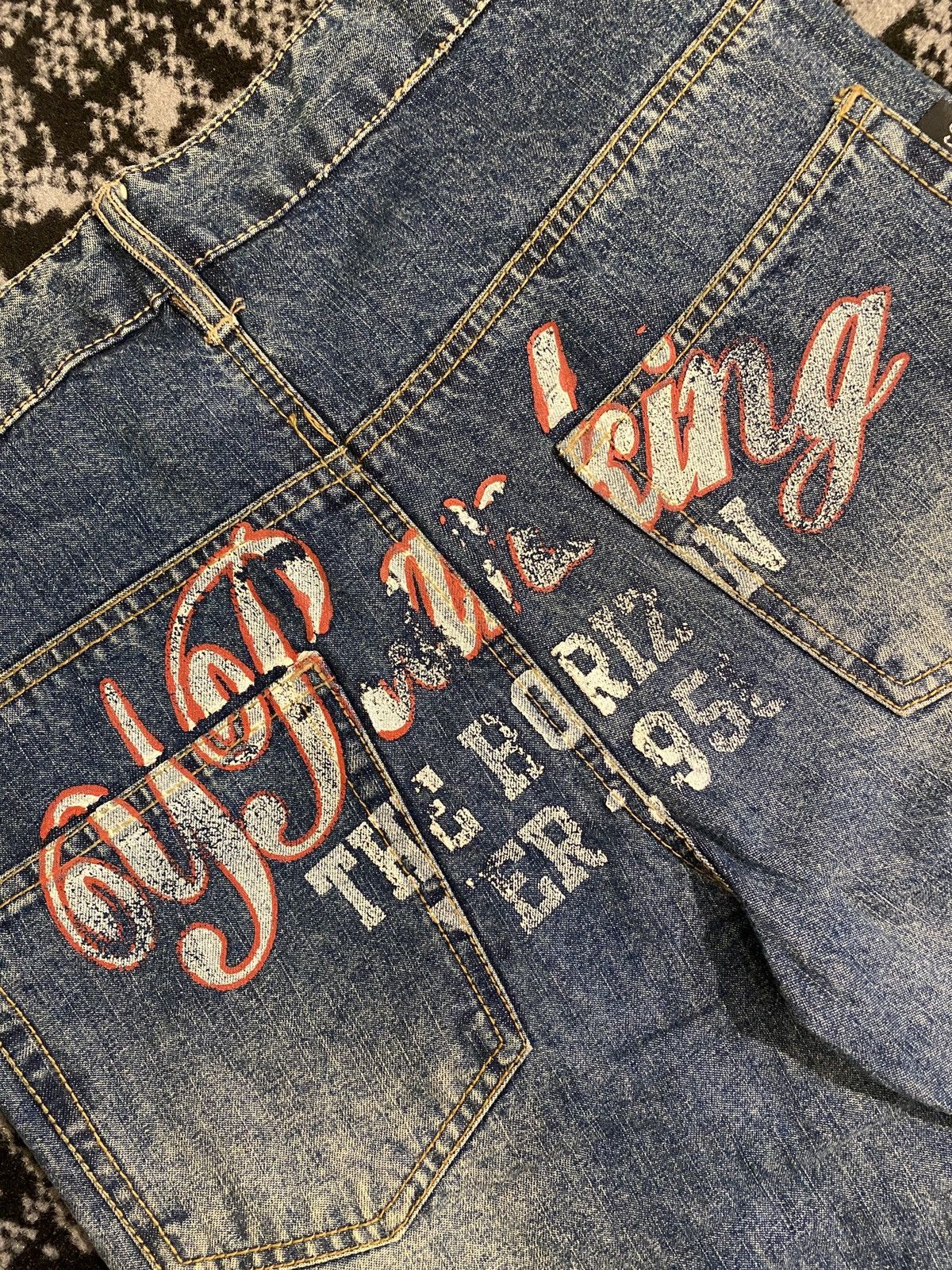 Japanese Brand Hysteric Glamour Washed Grafitti Denim Jeans Size US 30 / EU 46 - 10 Thumbnail