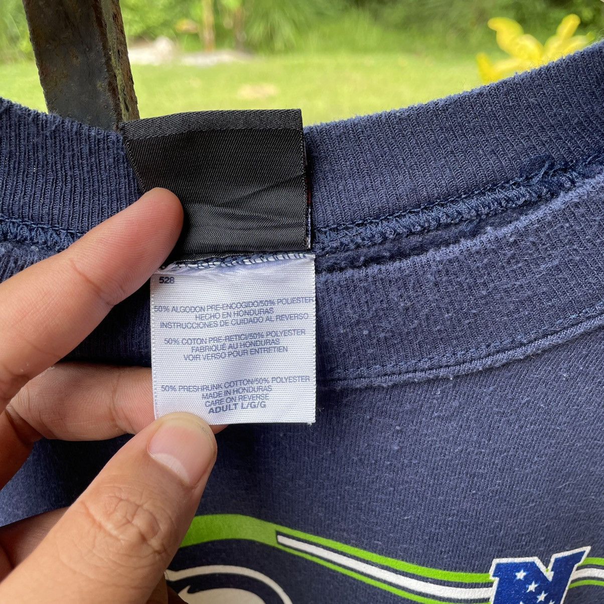 NFL 🔥Vintage Y2K NFL Seattle Seahawks Football Sweatshirts Size US M / EU 48-50 / 2 - 10 Thumbnail