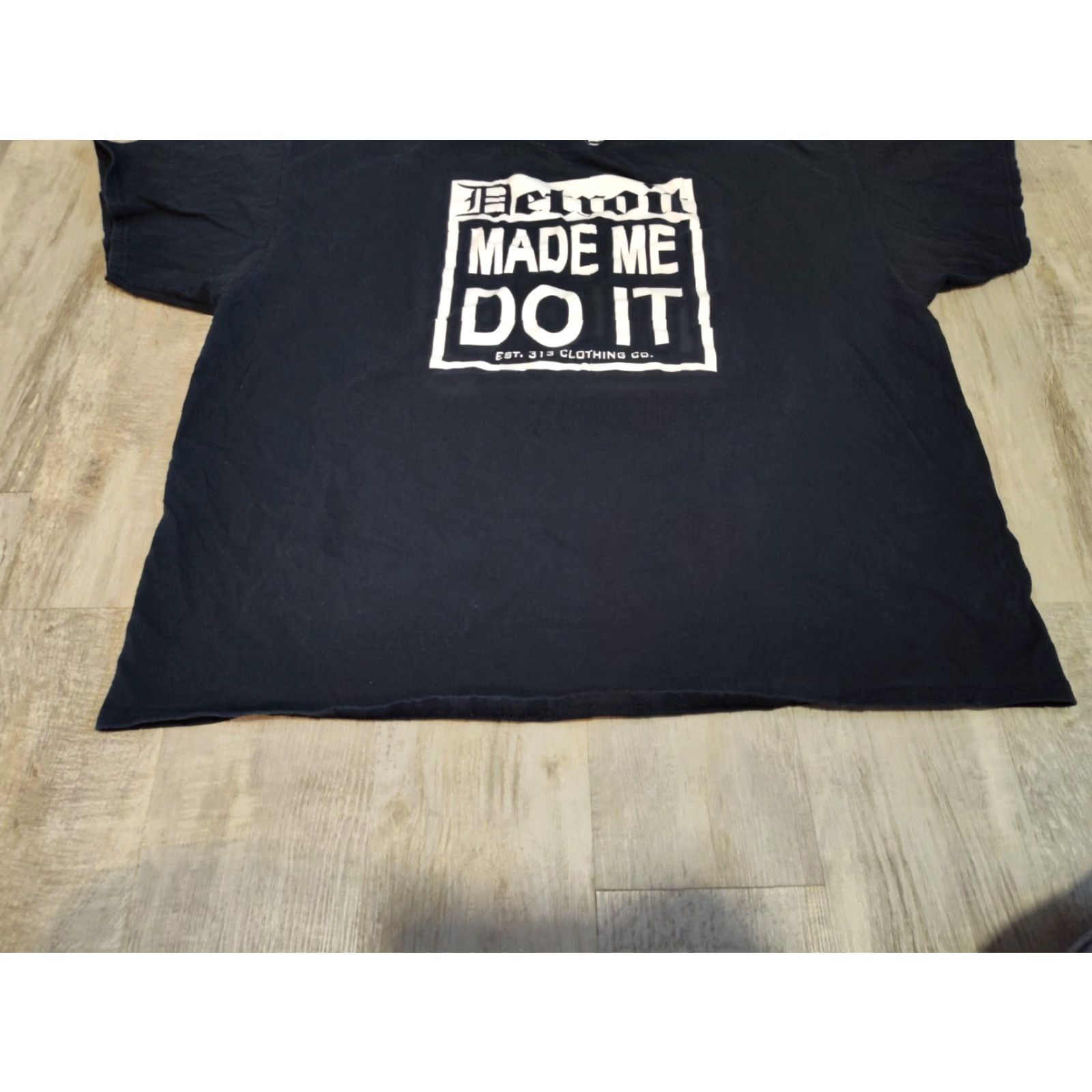 CO VINTAGE? No. Detroit Made Me Do It 313 Clothing Co Black Tee Shirt Custom Design 3XL XXXL Shirt Mens Graphic Print Detroit 313 Size US XXL / EU 58 / 5 - 6 Thumbnail