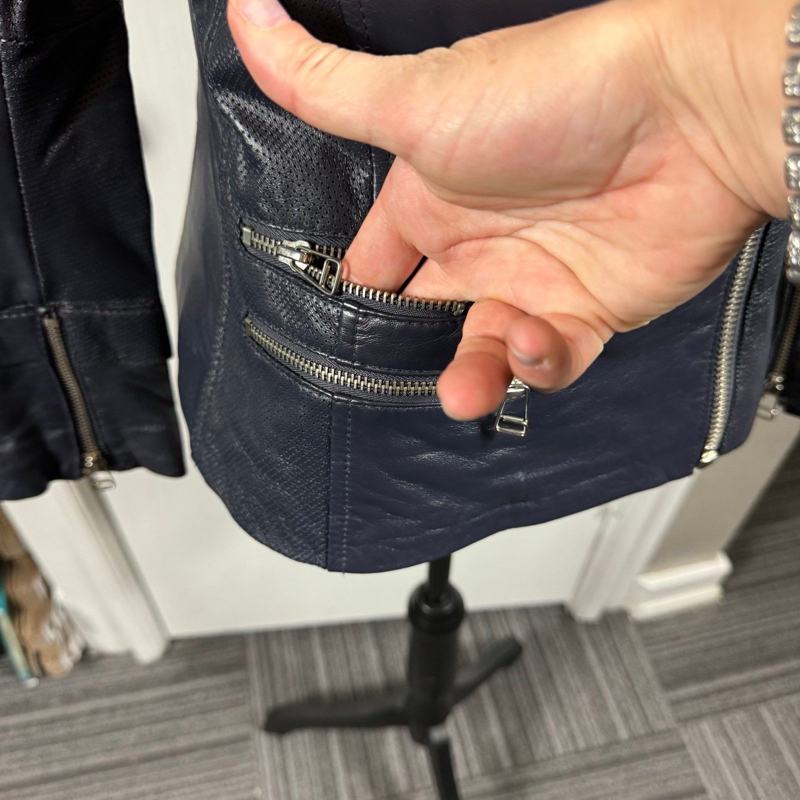 Other Philippe Adec navy blue 100% leather moto jacket size 4 Size S / US 4 / IT 40 - 4 Thumbnail