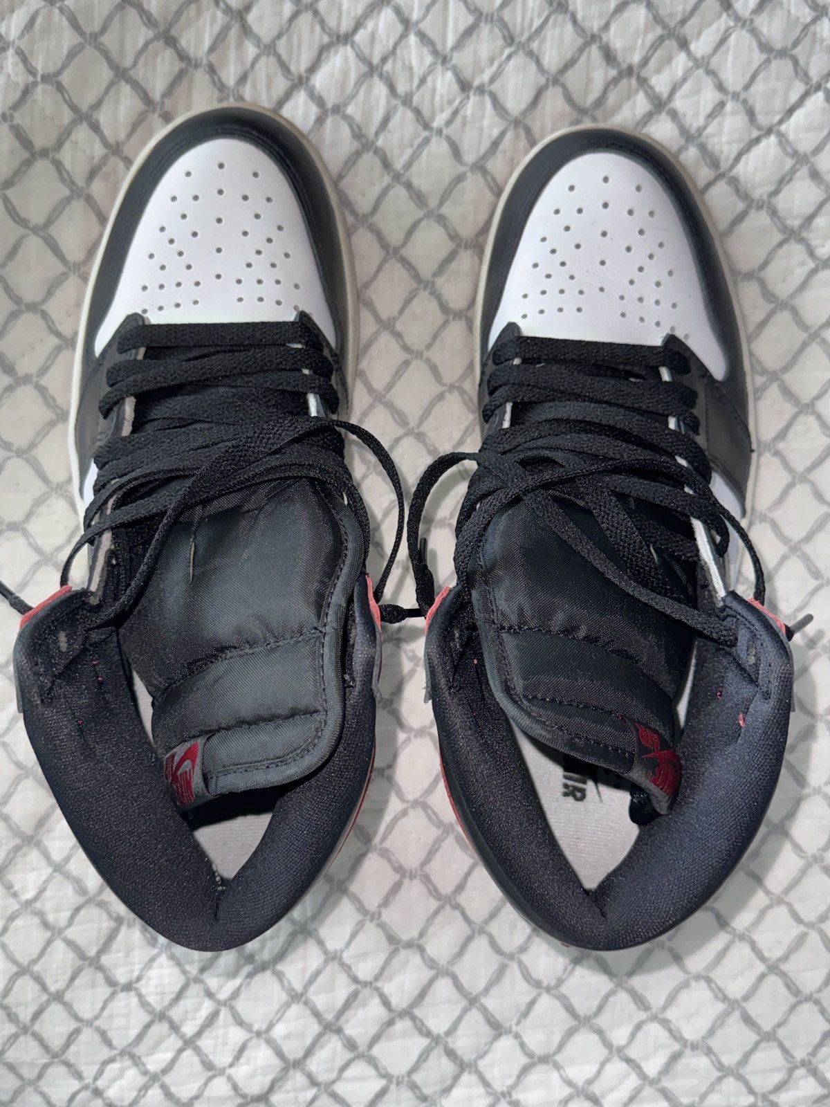 Jordan Brand Air Jordan 1 Retro High OG ‘ Black Toe Reimagined ’ Size US 9 / EU 42 - 4 Thumbnail