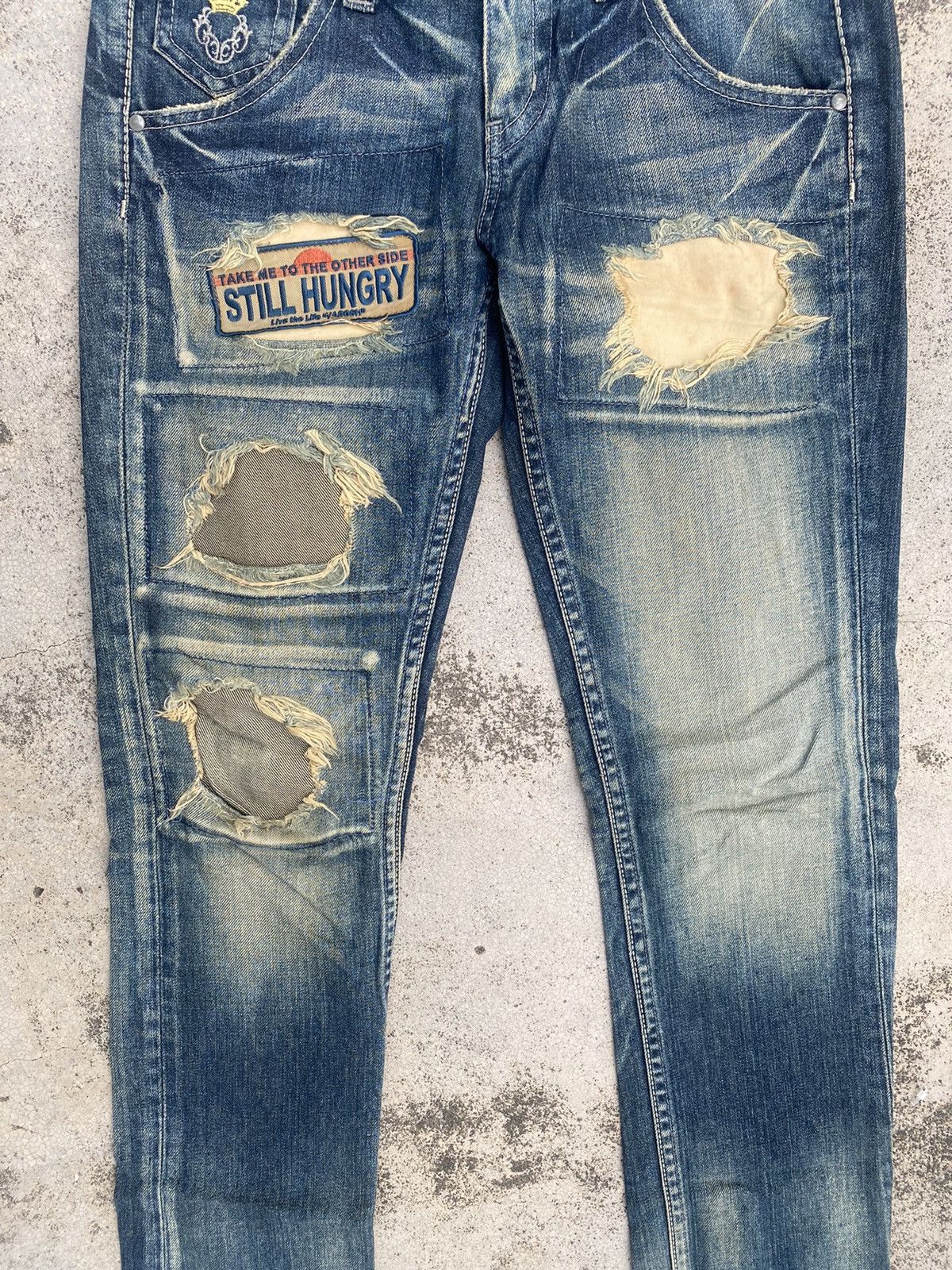 If Six Was Nine × Japanese Brand × Le Grande Bleu (L.G.B.) Japanese Brand Varosh Distressed Patch Faded Low Rise Jeans Size US 30 / EU 46 - 7 Thumbnail