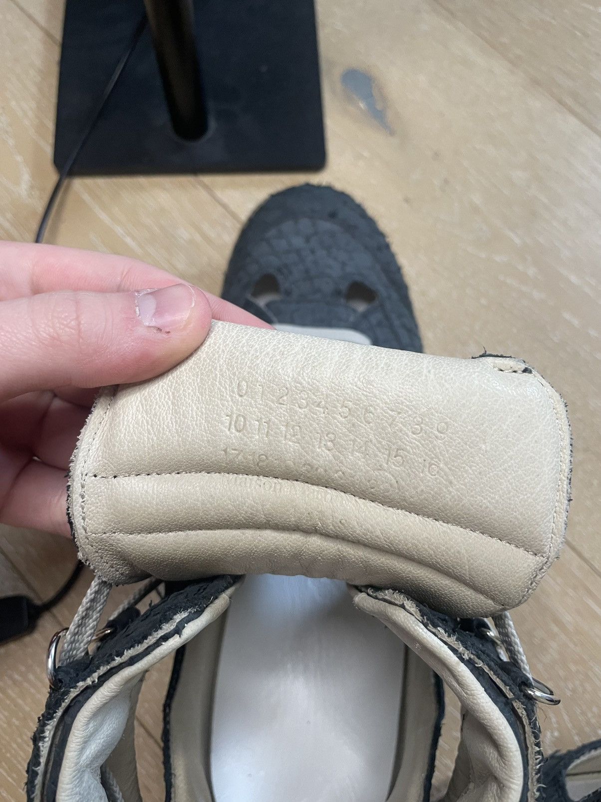 Maison Margiela Maison Margiela High-Top Sneakers – Size 41 Size US 7.5 / EU 40-41 - 8 Thumbnail