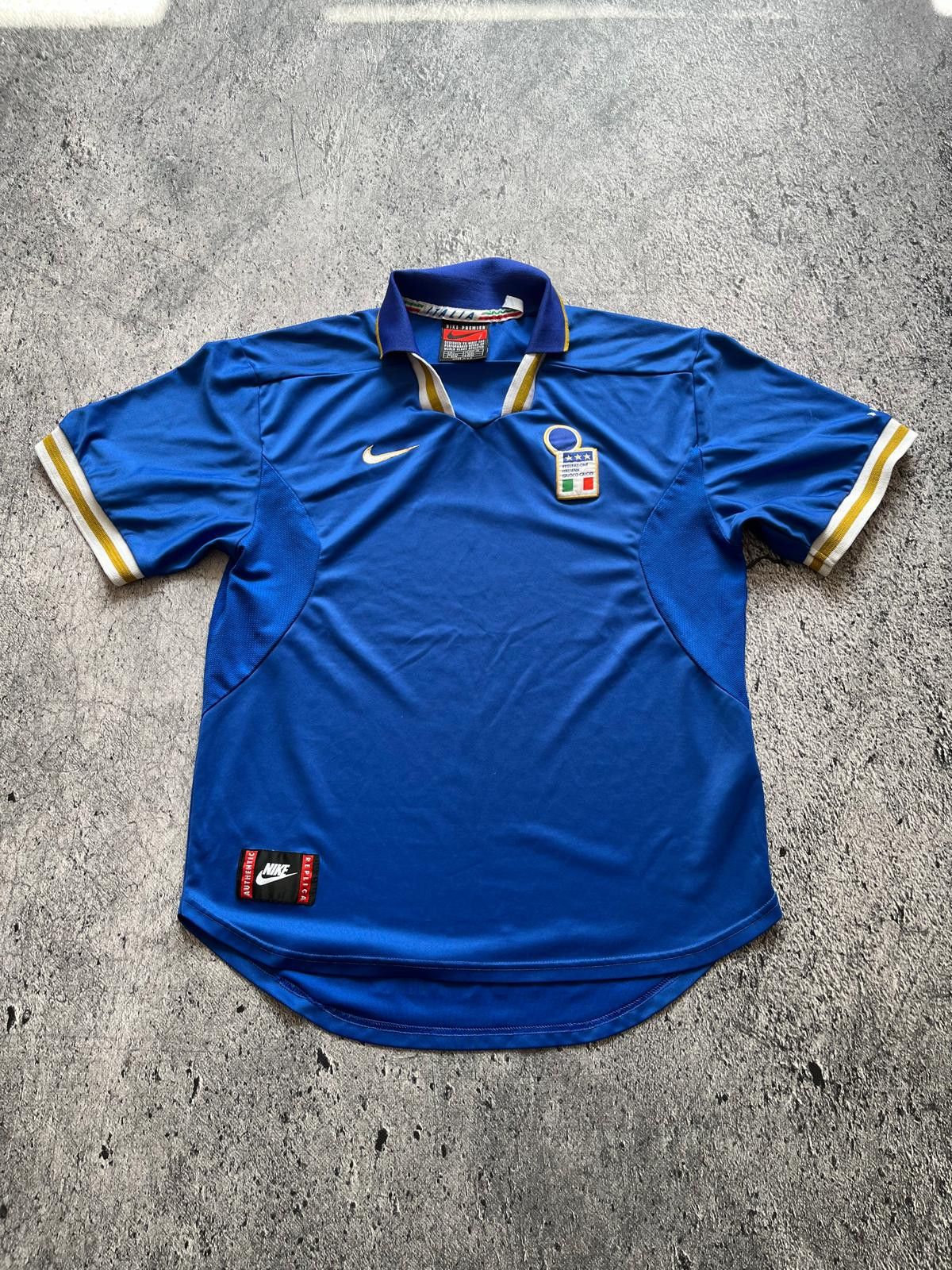 Nike italia jersey hotsell