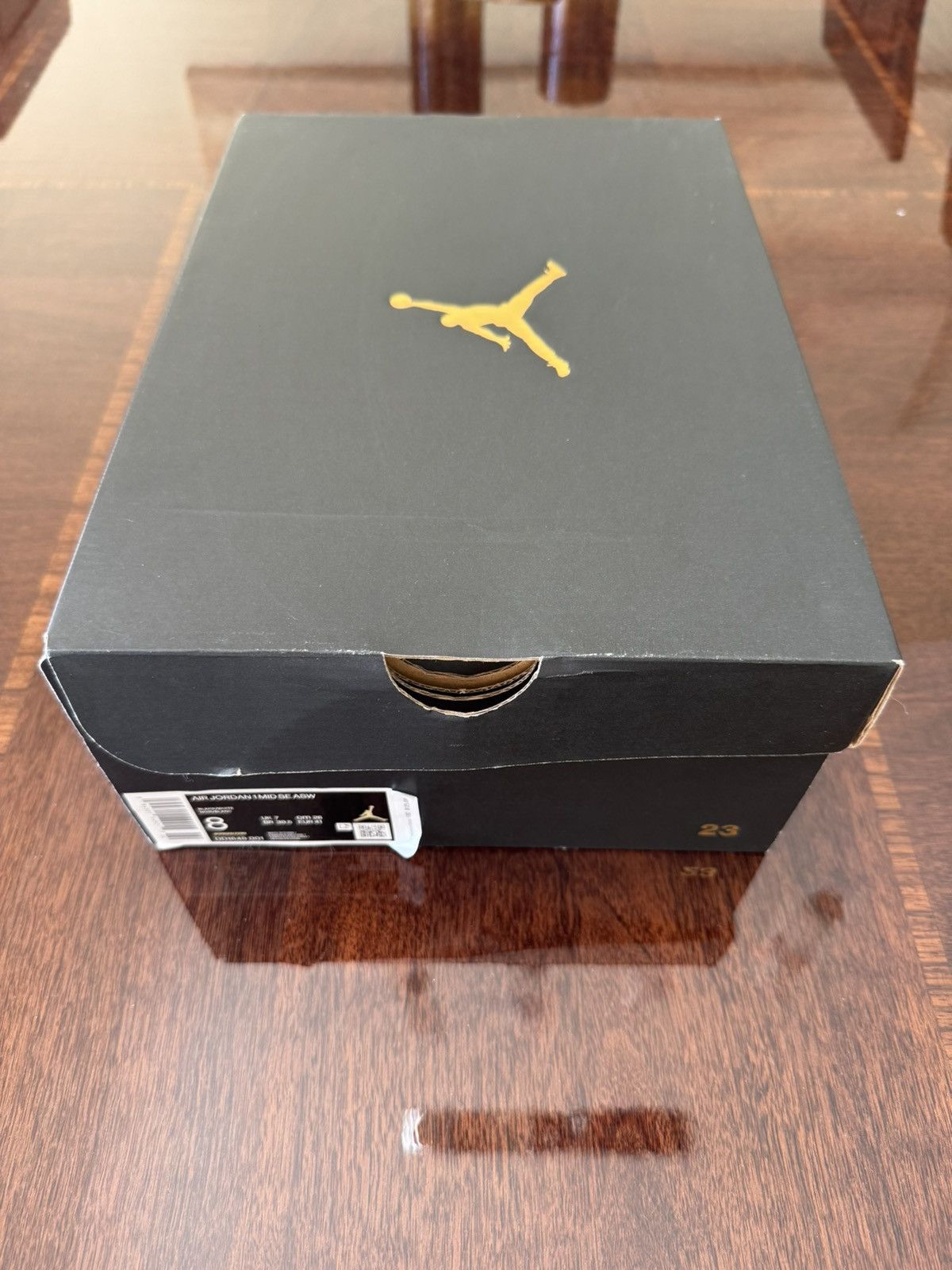 Nike Jordan 1 Carbon Fiber Size US 8 / EU 41 - 4 Thumbnail
