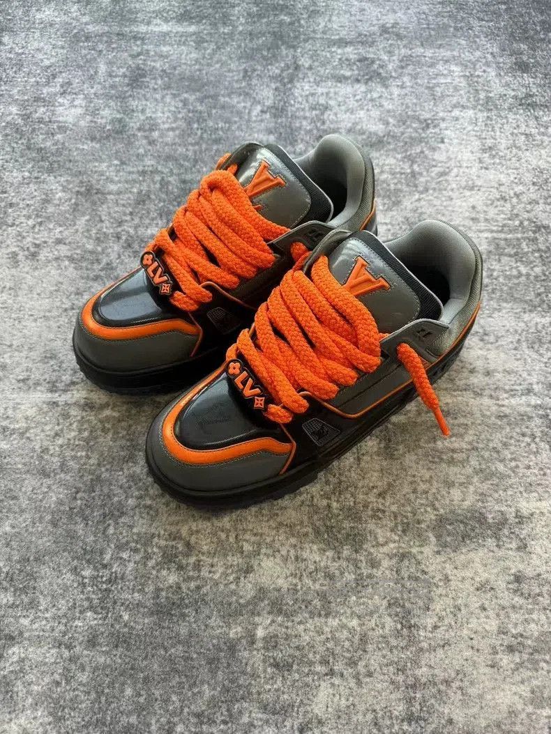Louis Vuitton Louis Vuitton Black Orange Trainer Sneakers. Size US 9.5 / EU 42-43 - 2 Thumbnail