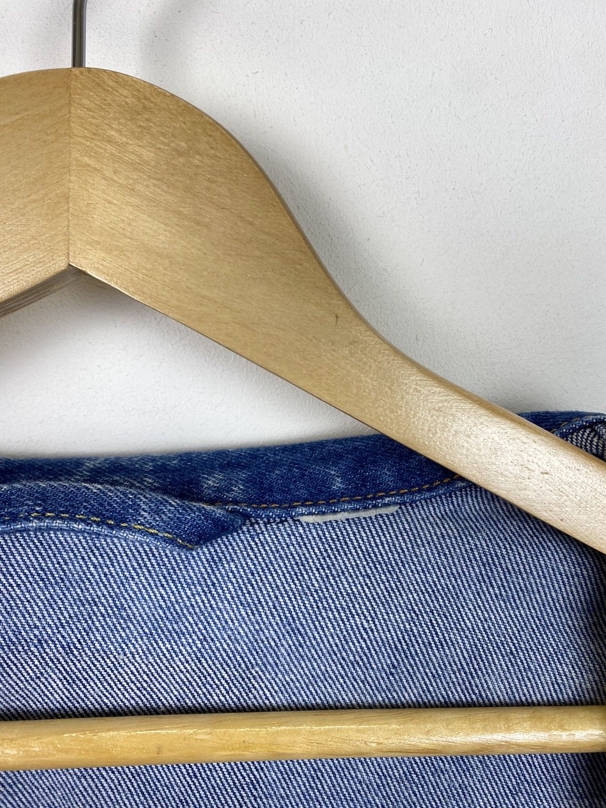 Levi's Vintage Levi’s Denim Jacket Washed Blue Y2K Hype Jeans Size US L / EU 52-54 / 3 - 6 Thumbnail