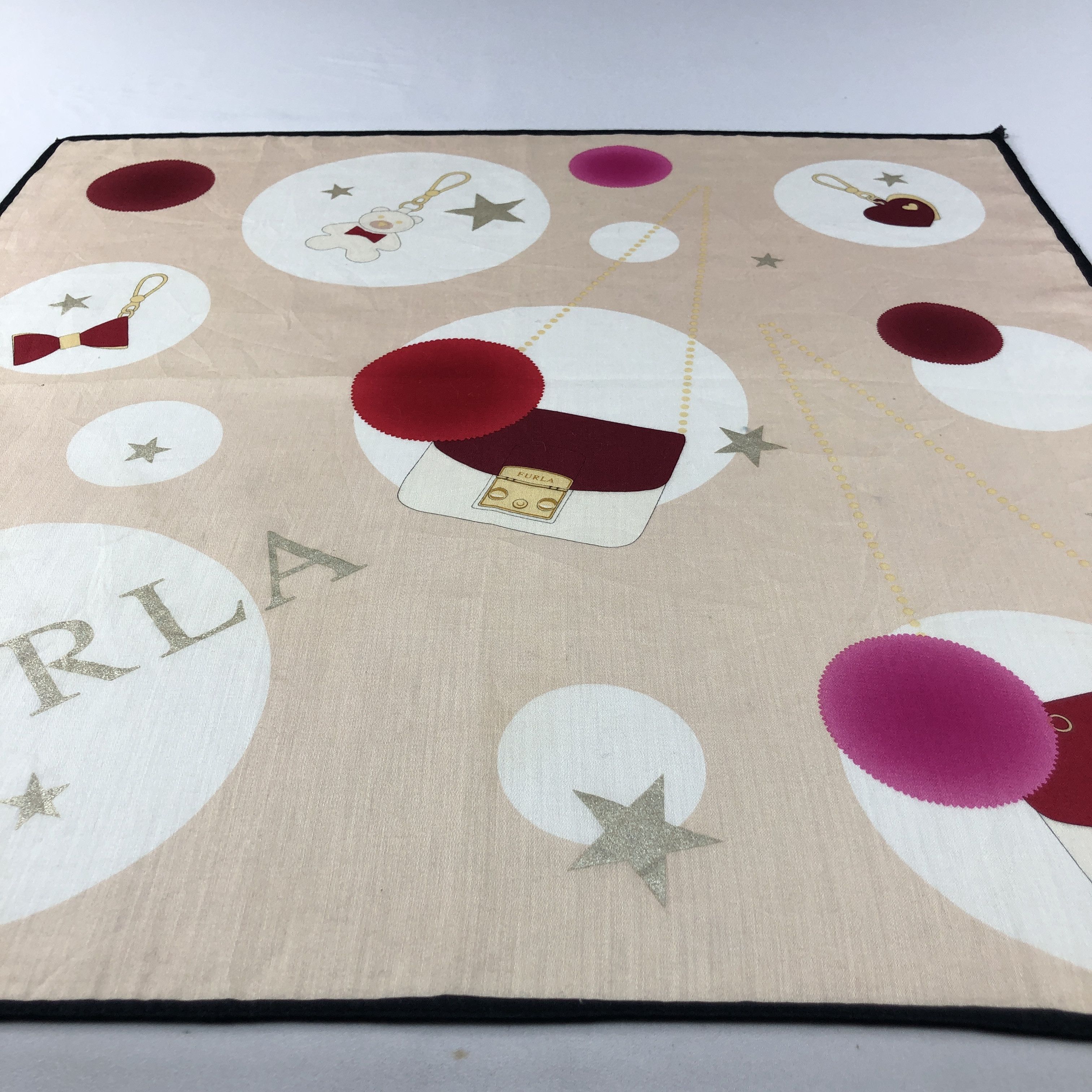 Furla Furla Love Handkerchief Neckerchief Bandana H3093 Size ONE SIZE - 4 Thumbnail