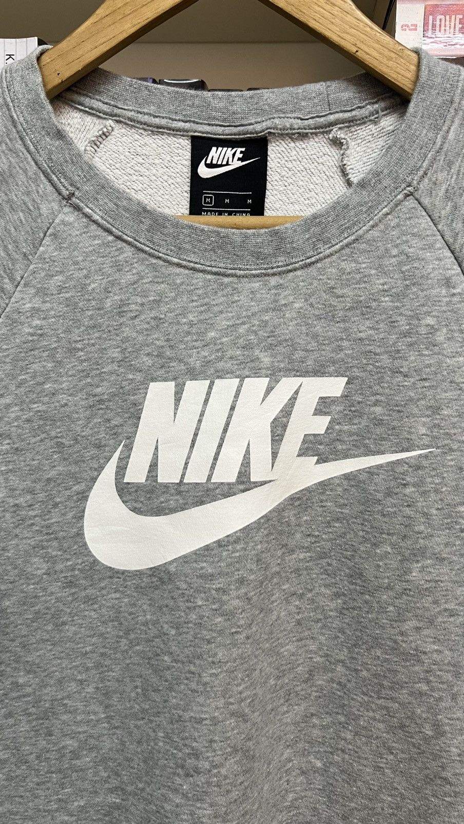 Nike Nike Swoosh Cropped Sweatshirt Size US M / EU 48-50 / 2 - 4 Thumbnail