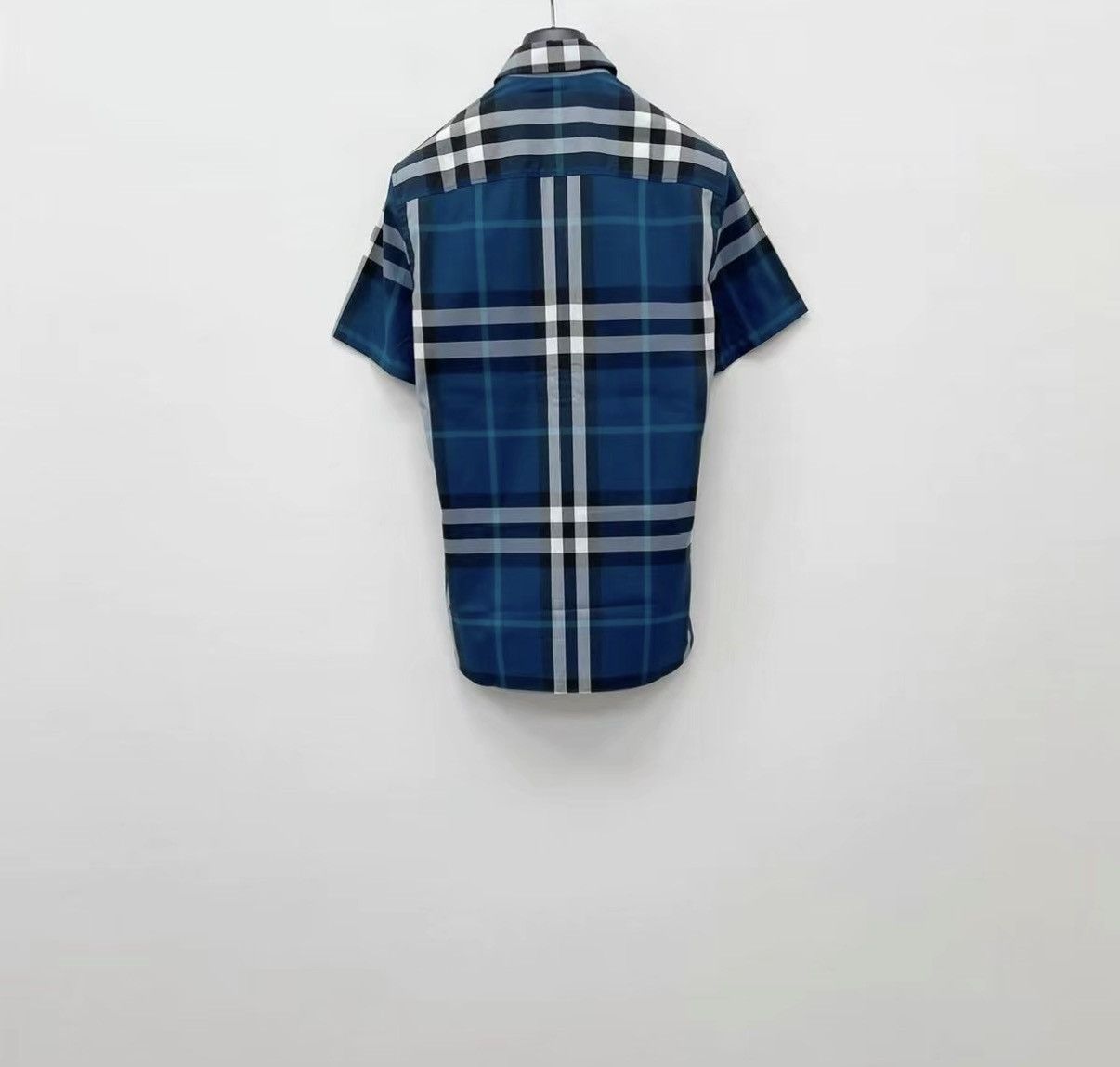 Burberry BURBERRY Stretch Short Sleeve Shirt J30 Size US XS / EU 42 / 0 - 4 Thumbnail