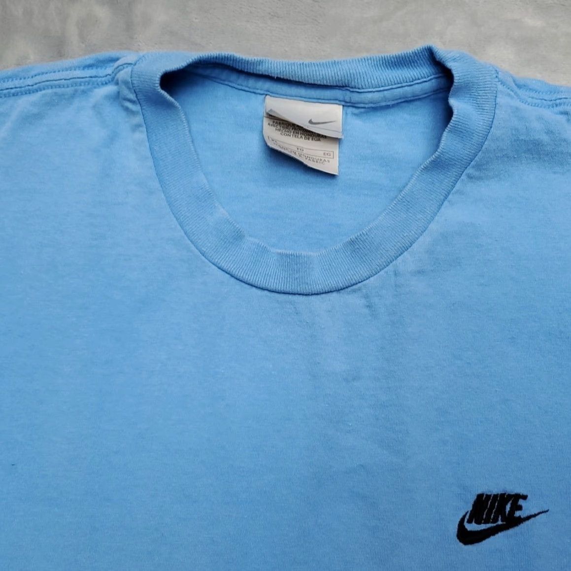 Nike VTG Nike Shirt Mens XL Blue Swoosh Logo Crewneck Tee Classic Casual Athletic Y2K Size US XL / EU 56 / 4 - 3 Thumbnail