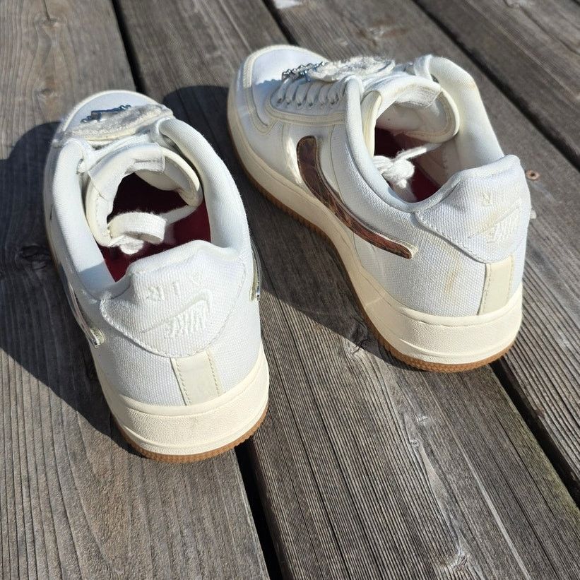 Nike × Travis Scott Nike Air Force 1 Low "Travis Scott Sail" Size US 9 / EU 42 - 4 Thumbnail