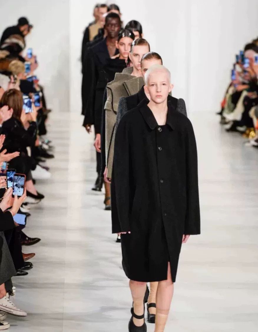 Maison Margiela Maison Margiela 2019 Outline Wool Coat Size US S / EU 44-46 / 1 - 1 Thumbnail
