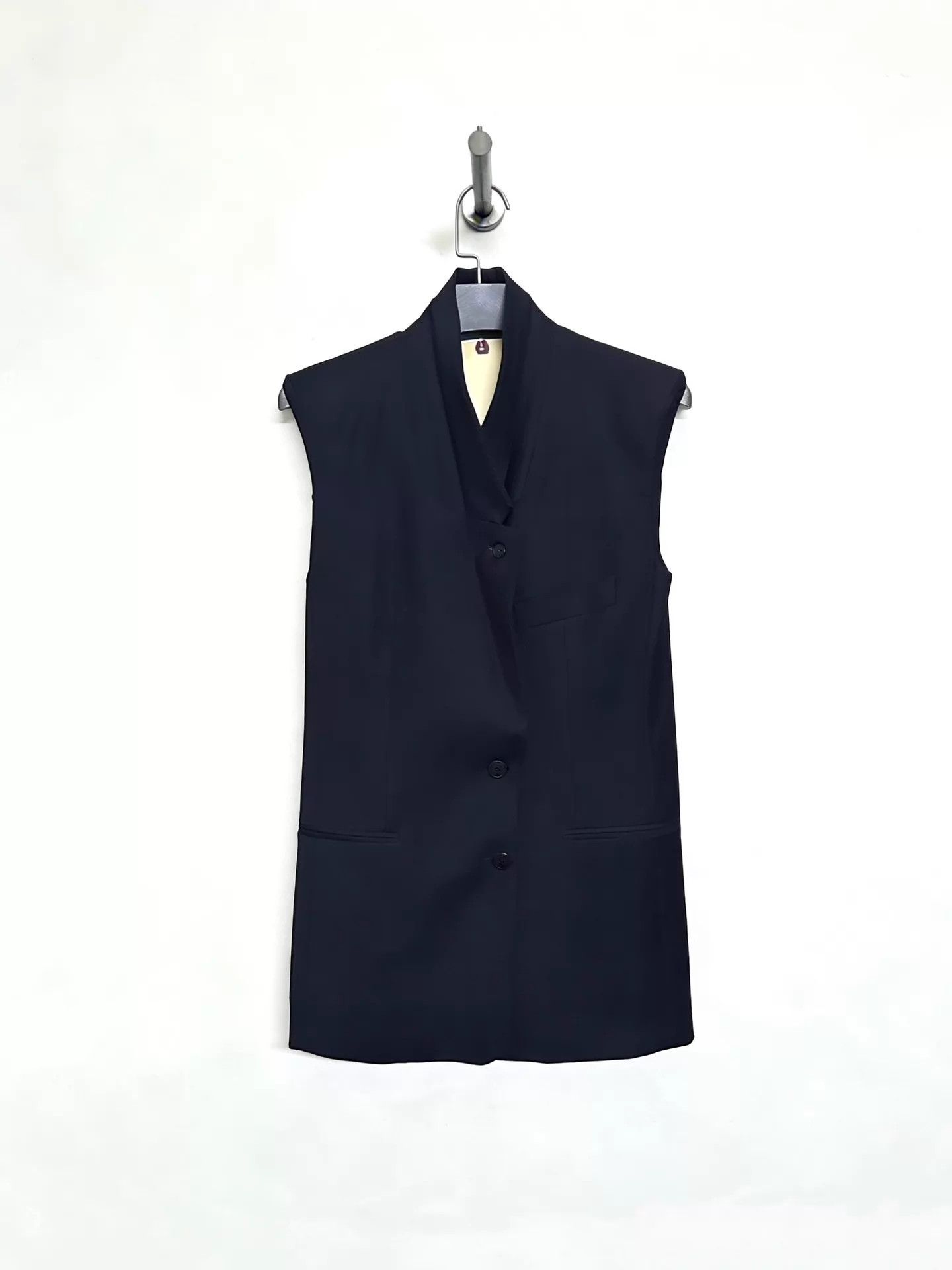 Lemaire LEMAIRE Early Shoulder Pad Vest Size XS / US 0-2 / IT 36-38 - 2 Thumbnail