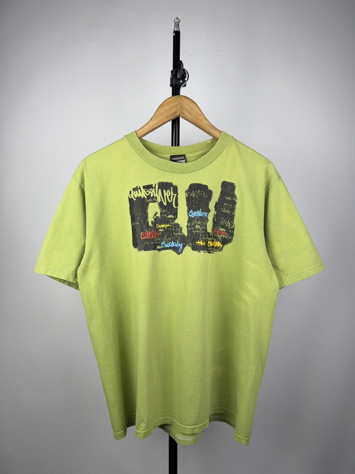 Quiksilver × Vintage Vintage 90s Quiksilver Tee Green Graffiti Surf Skater Y2K Size US M / EU 48-50 / 2 - 1 Thumbnail