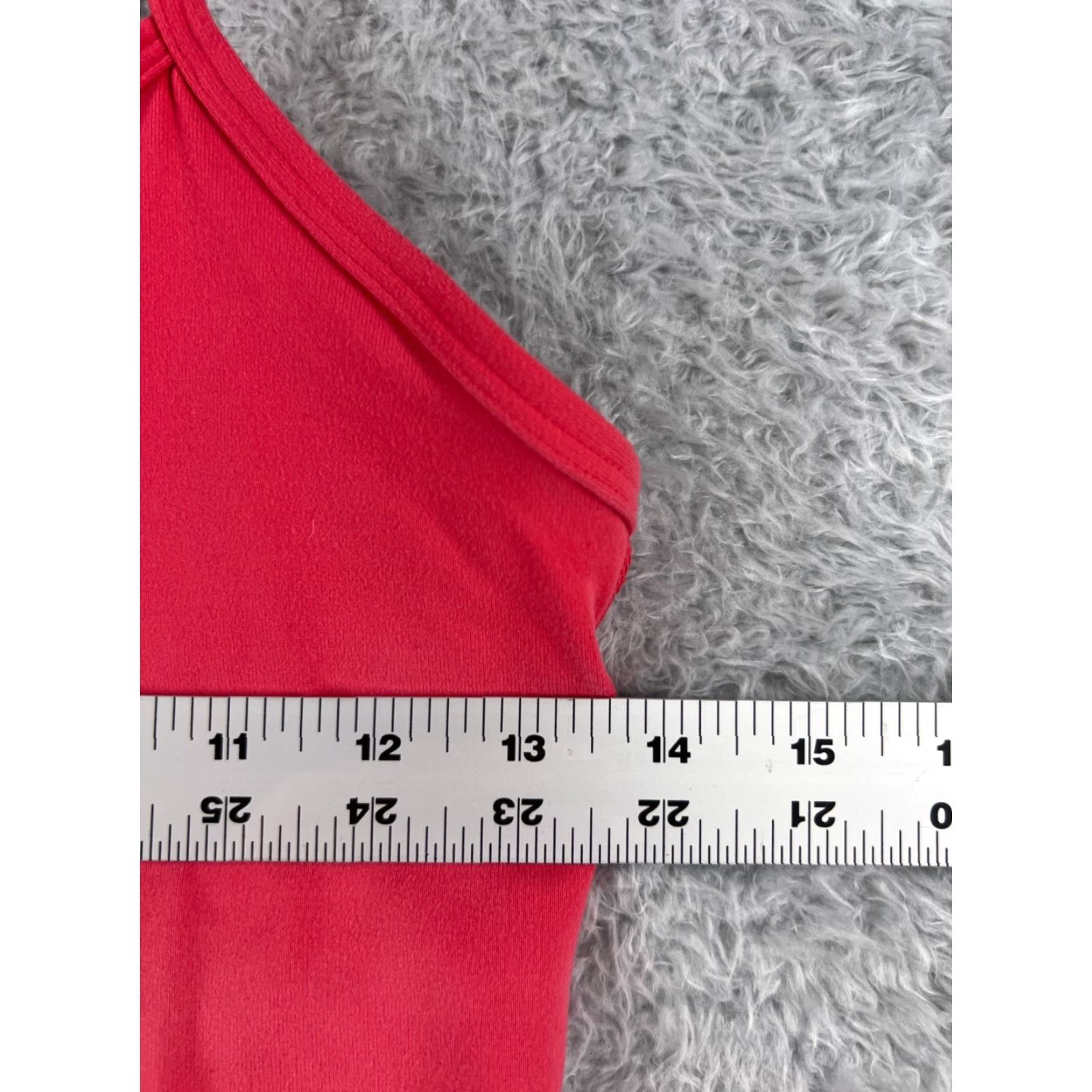 Lululemon Lululemon Shirt Women 6 Pink Power Y Tank Running Gym Yoga Workout READ Shirt Women 6 Pink Tank Racerback Built-In Bra All Seasons Workwear Casual Size M / US 6-8 / IT 42-44 - 7 Thumbnail