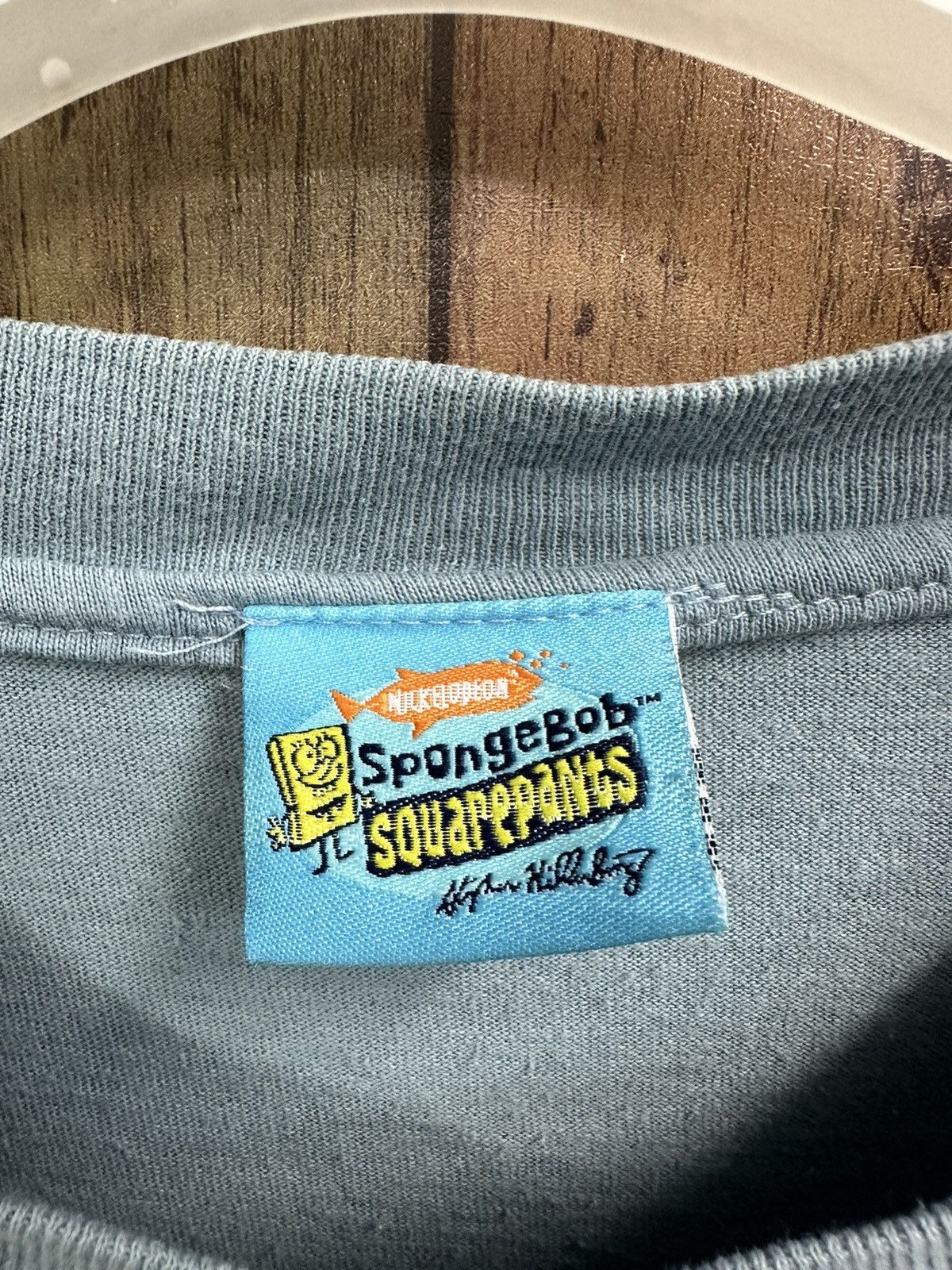 Anime Vintage Spongebob Squarepants Surfing Style Tshirt A543 Size US L / EU 52-54 / 3 - 8 Thumbnail